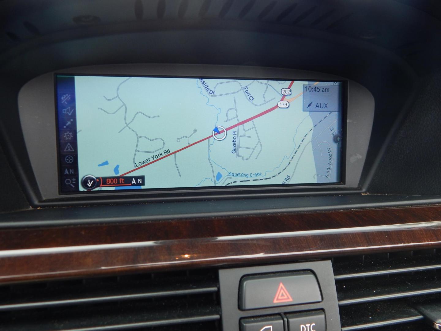 2011 Silver /Black BMW 3-Series 335i Convertible (WBADX7C50BE) with an 3.0L L6 DOHC 24V engine, Automatic transmission, located at 6528 Lower York Road, New Hope, PA, 18938, (215) 862-9555, 40.358707, -74.977882 - Here we have a very nice BMW 335i hard top convertible with a 3.0L turbo six cylinder engine putting power to the rear wheels via a smooth shifting automatic transmission. Options include: black leather, wood trim, dual power seats, heated seats, dual climate controls, AM/FM/CD/AUX radio, automatic - Photo#4