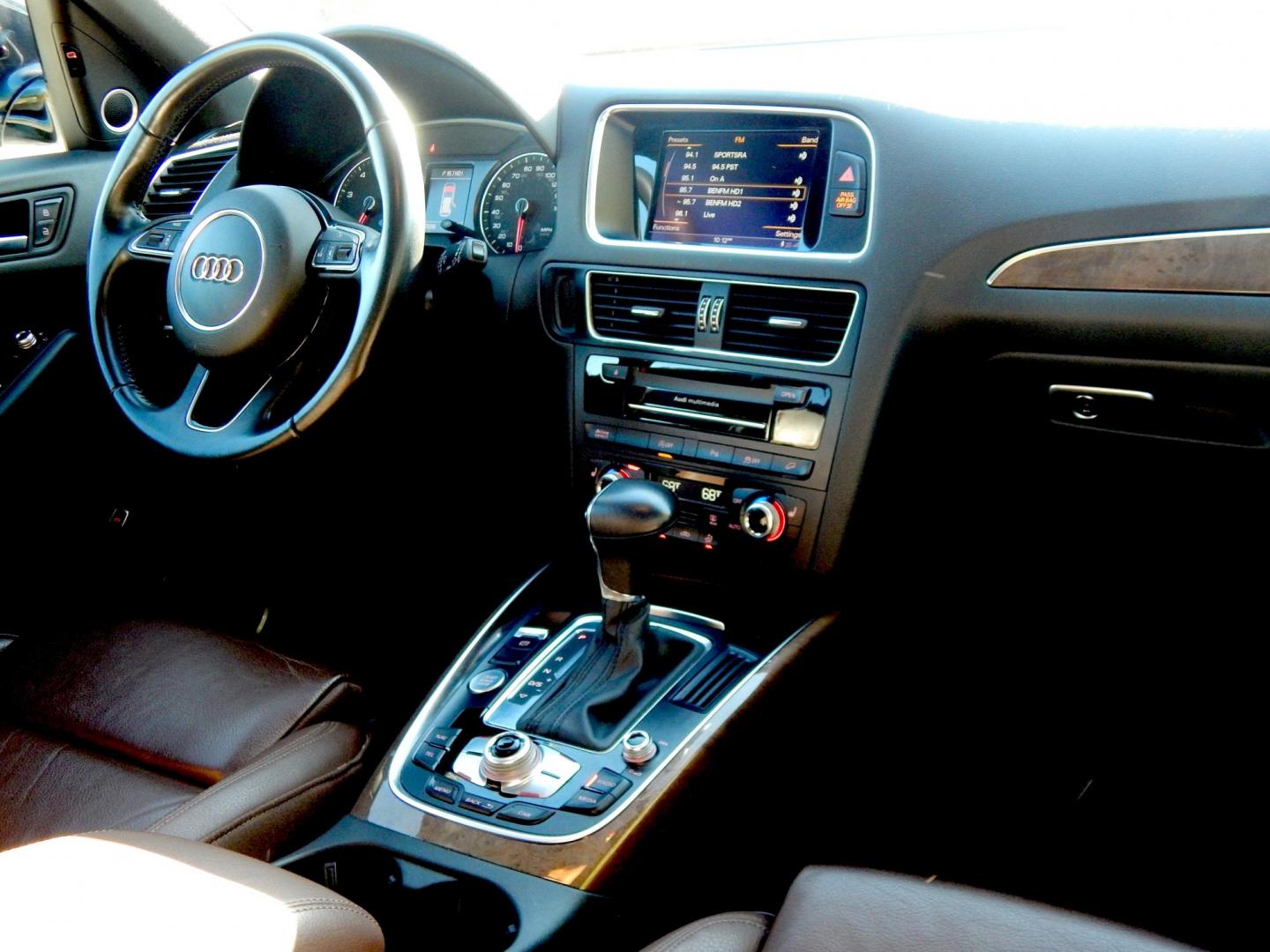 2016 Blue /Brown Audi Q5 3.0T Premium Plus quattro (WA1D7AFP9GA) with an 3.0L V6 DOHC 24V engine, 8A transmission, located at 6528 Lower York Road, New Hope, PA, 18938, (215) 862-9555, 40.358707, -74.977882 - Here we have a very nice 2016 Audi Q5 with a 3.0L V6 supercharged engine putting power to all four wheels via a smooth shifting automatic transmission. Options include: brown leather, power seats, heated front seats, panoramic sunroof, dual climate controls, push button start, navigation, AM/FM/CD/B - Photo#17
