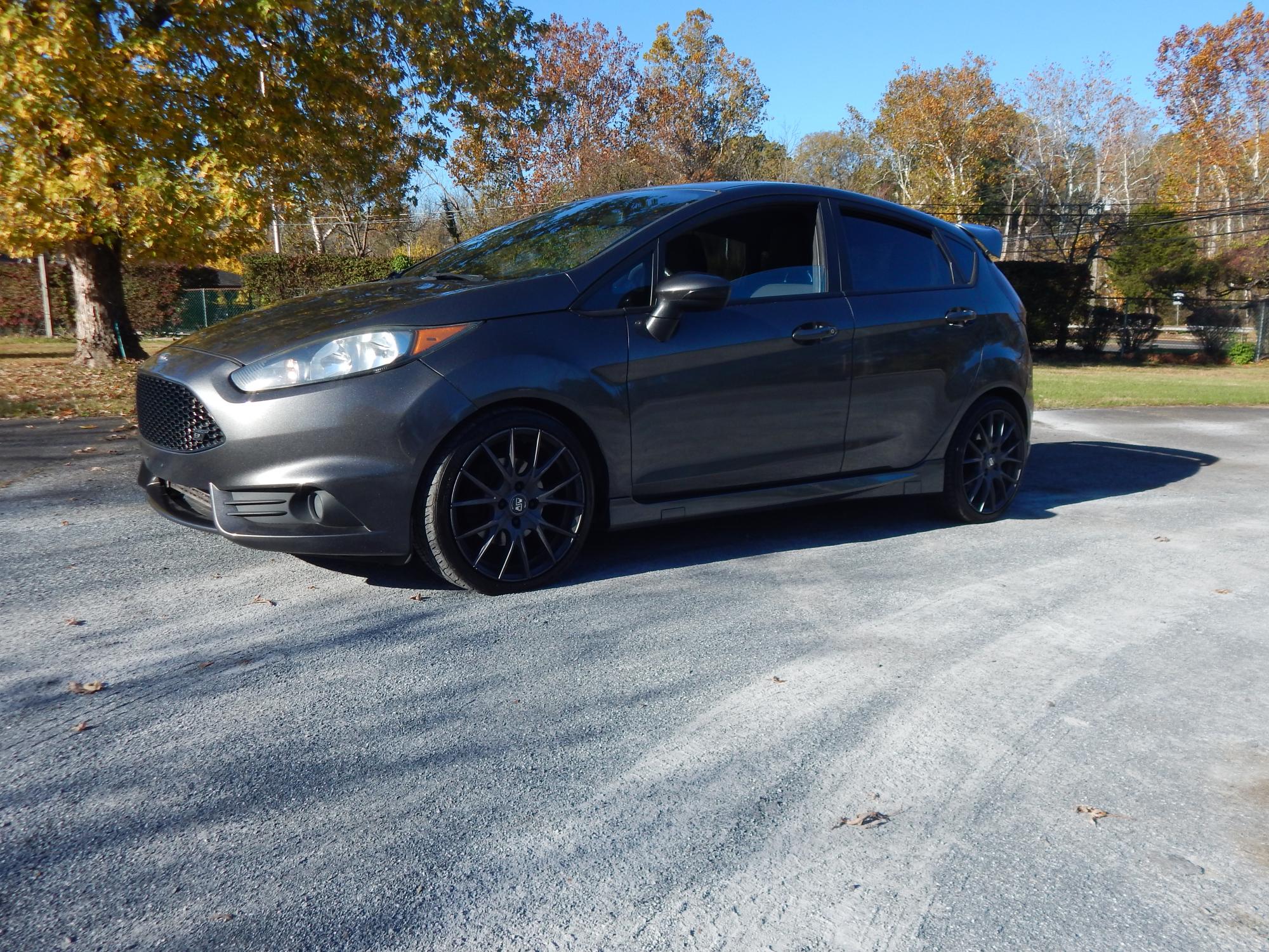 photo of 2016 Ford Fiesta ST Hatchback