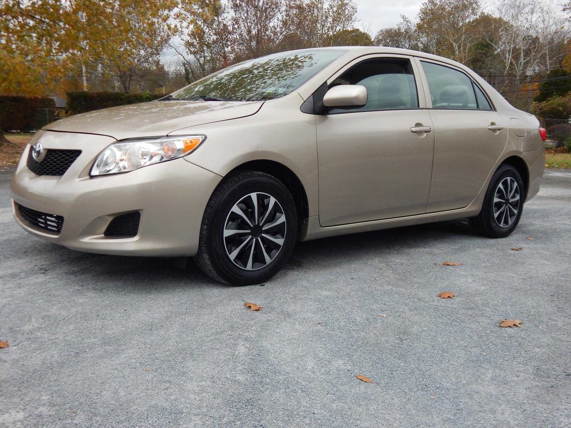 photo of 2010 Toyota Corolla Base 4-Speed AT