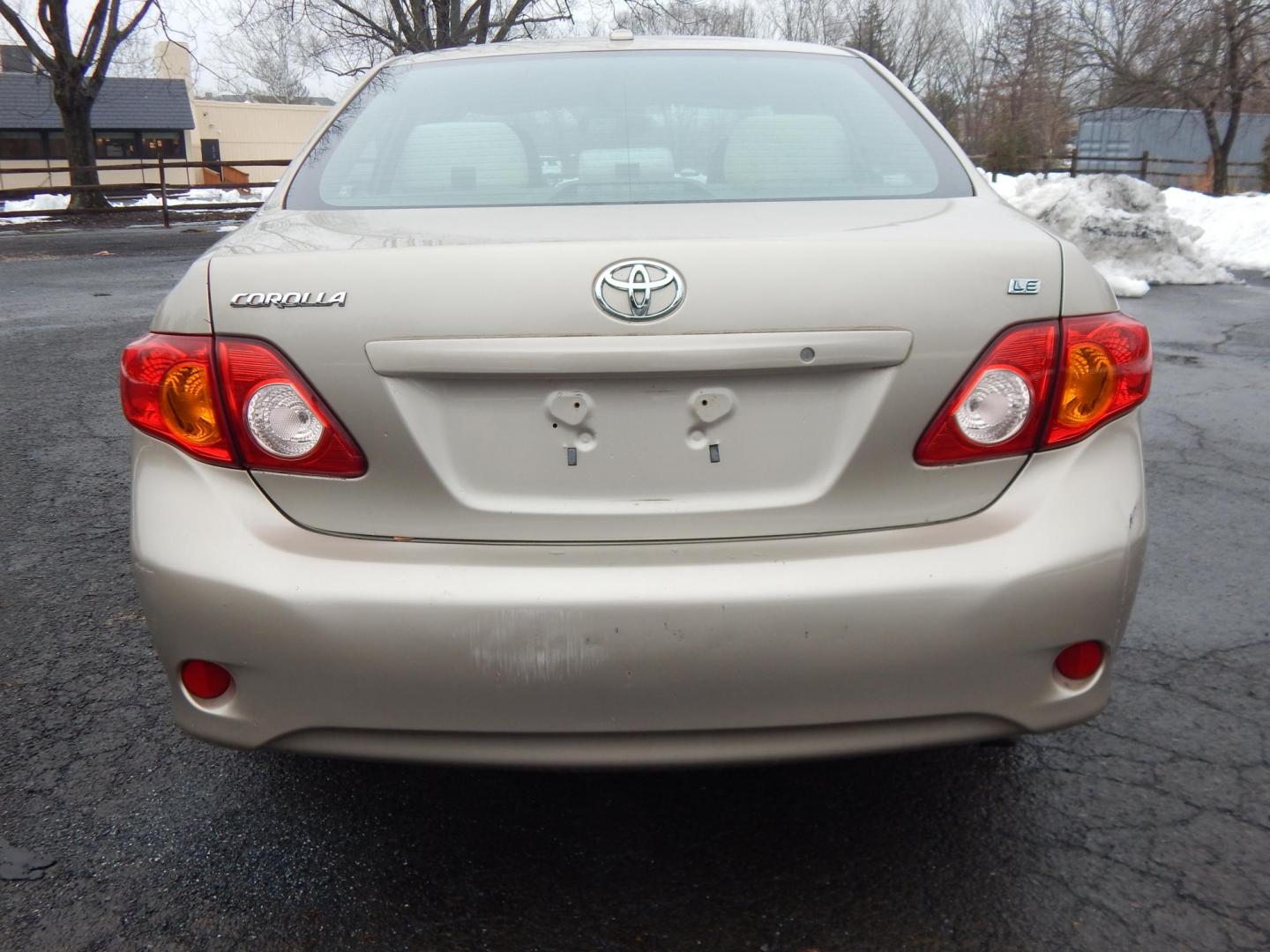 2010 Gold /Tan cloth Toyota Corolla Base 4-Speed AT (2T1BU4EE9AC) with an 1.8L L4 DOHC 16V engine, 4-Speed Automatic transmission, located at 6528 Lower York Road, New Hope, PA, 18938, (215) 862-9555, 40.358707, -74.977882 - Here is a clean, ONE OWNER great running 2010 Toyota Corolla in Gold with tan cloth interior, front, side, and rear airbags, AM/FM/6Cd player AUX, 1.8 Liter I4 automatic transmission, FWD, PA inspected thru to 08/26, rear defrost, traction control, 4 Goodyear tires in good condition, Price excludes - Photo#22