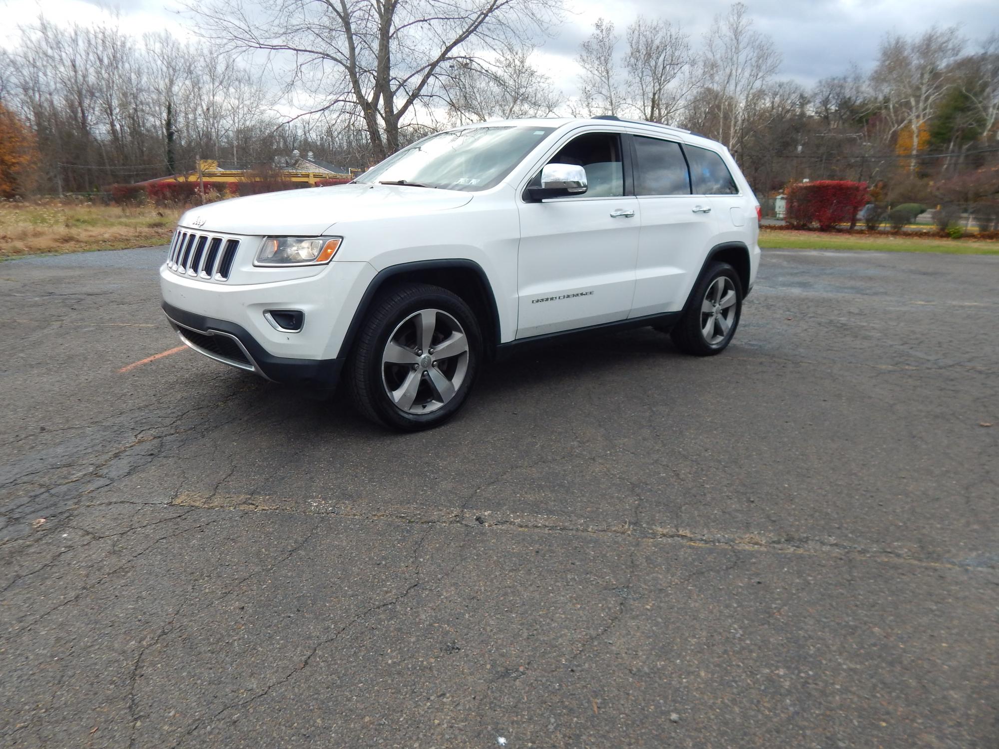 photo of 2014 Jeep Grand Cherokee Limited 4WD