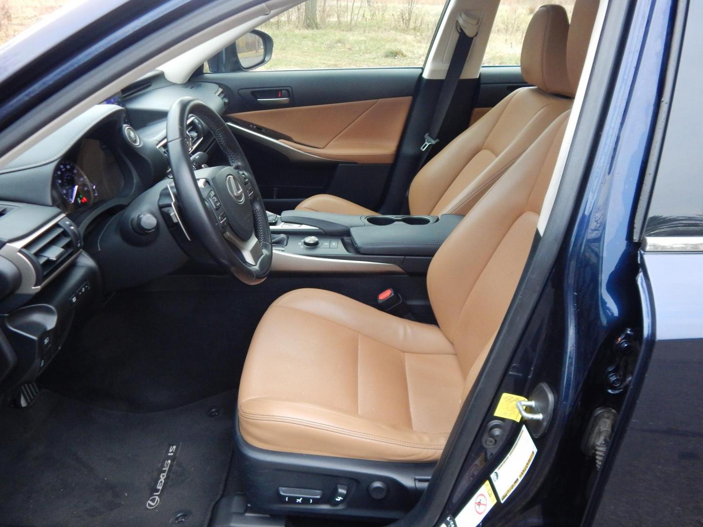 2017 Blue /Tan Lexus IS 300 AWD (JTHCM1D26H5) with an 3.5L V6 24V DOHC engine, 8A transmission, located at 6528 Lower York Road, New Hope, PA, 18938, (215) 862-9555, 40.358707, -74.977882 - Here we have a very nice Lexus Is300 with a 3.5L V6 putting power to the ground via an AWD automatic transmission. Options include: tan leather seats, power seats, sunroof, heated and cooled front seats, AM/FM/CD/BLUETOOTH radio, navigation, push button start, cruise control, blind spot monitoring, - Photo#9