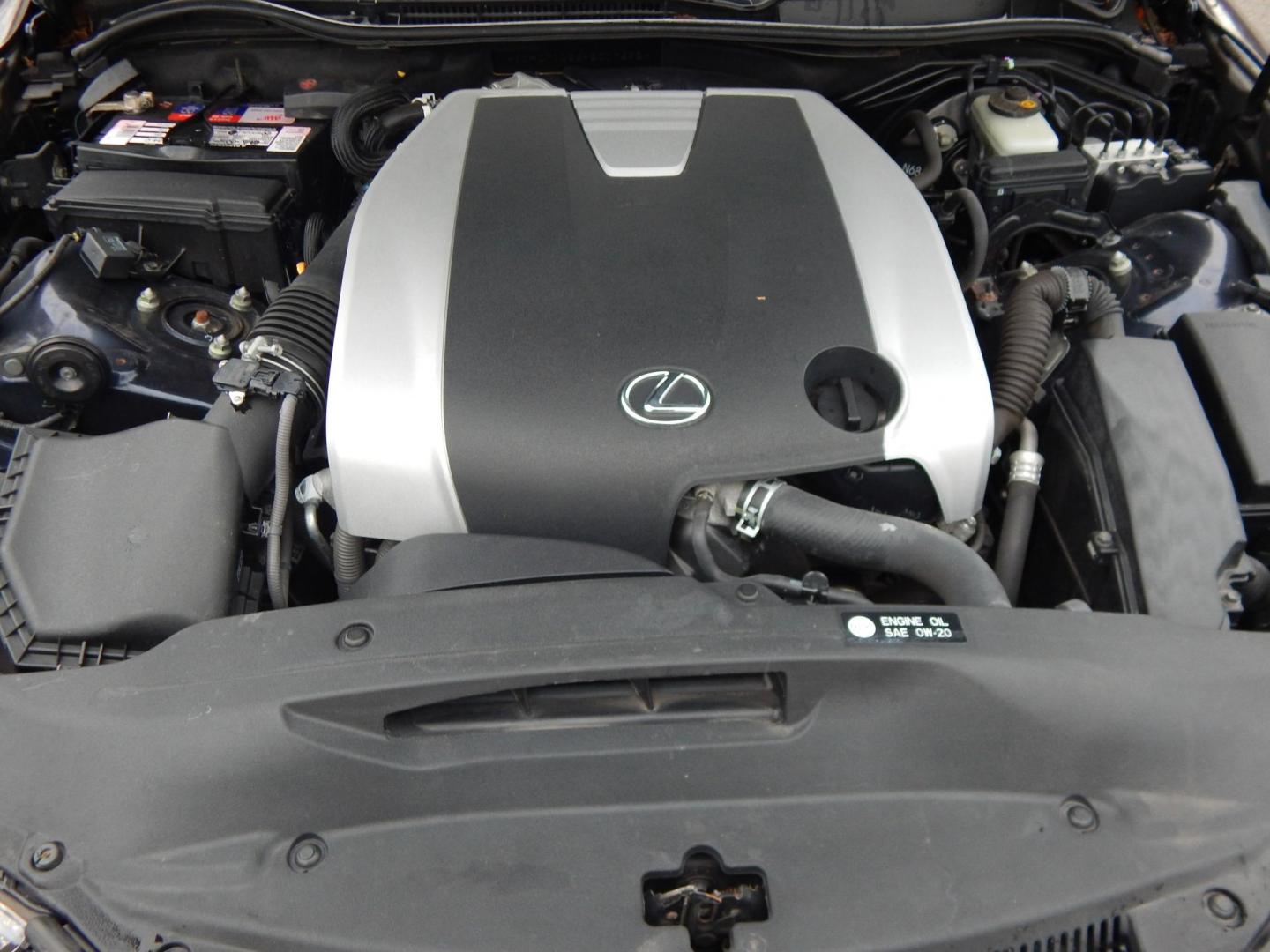 2017 Blue /Tan Lexus IS 300 AWD (JTHCM1D26H5) with an 3.5L V6 24V DOHC engine, 8A transmission, located at 6528 Lower York Road, New Hope, PA, 18938, (215) 862-9555, 40.358707, -74.977882 - Here we have a very nice Lexus Is300 with a 3.5L V6 putting power to the ground via an AWD automatic transmission. Options include: tan leather seats, power seats, sunroof, heated and cooled front seats, AM/FM/CD/BLUETOOTH radio, navigation, push button start, cruise control, blind spot monitoring, - Photo#19