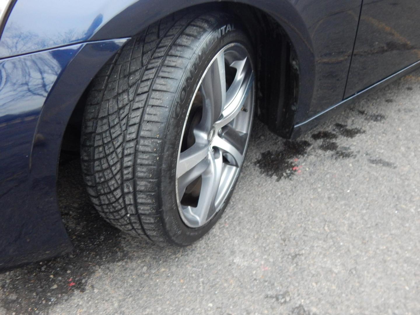 2017 Blue /Tan Lexus IS 300 AWD (JTHCM1D26H5) with an 3.5L V6 24V DOHC engine, 8A transmission, located at 6528 Lower York Road, New Hope, PA, 18938, (215) 862-9555, 40.358707, -74.977882 - Here we have a very nice Lexus Is300 with a 3.5L V6 putting power to the ground via an AWD automatic transmission. Options include: tan leather seats, power seats, sunroof, heated and cooled front seats, AM/FM/CD/BLUETOOTH radio, navigation, push button start, cruise control, blind spot monitoring, - Photo#21