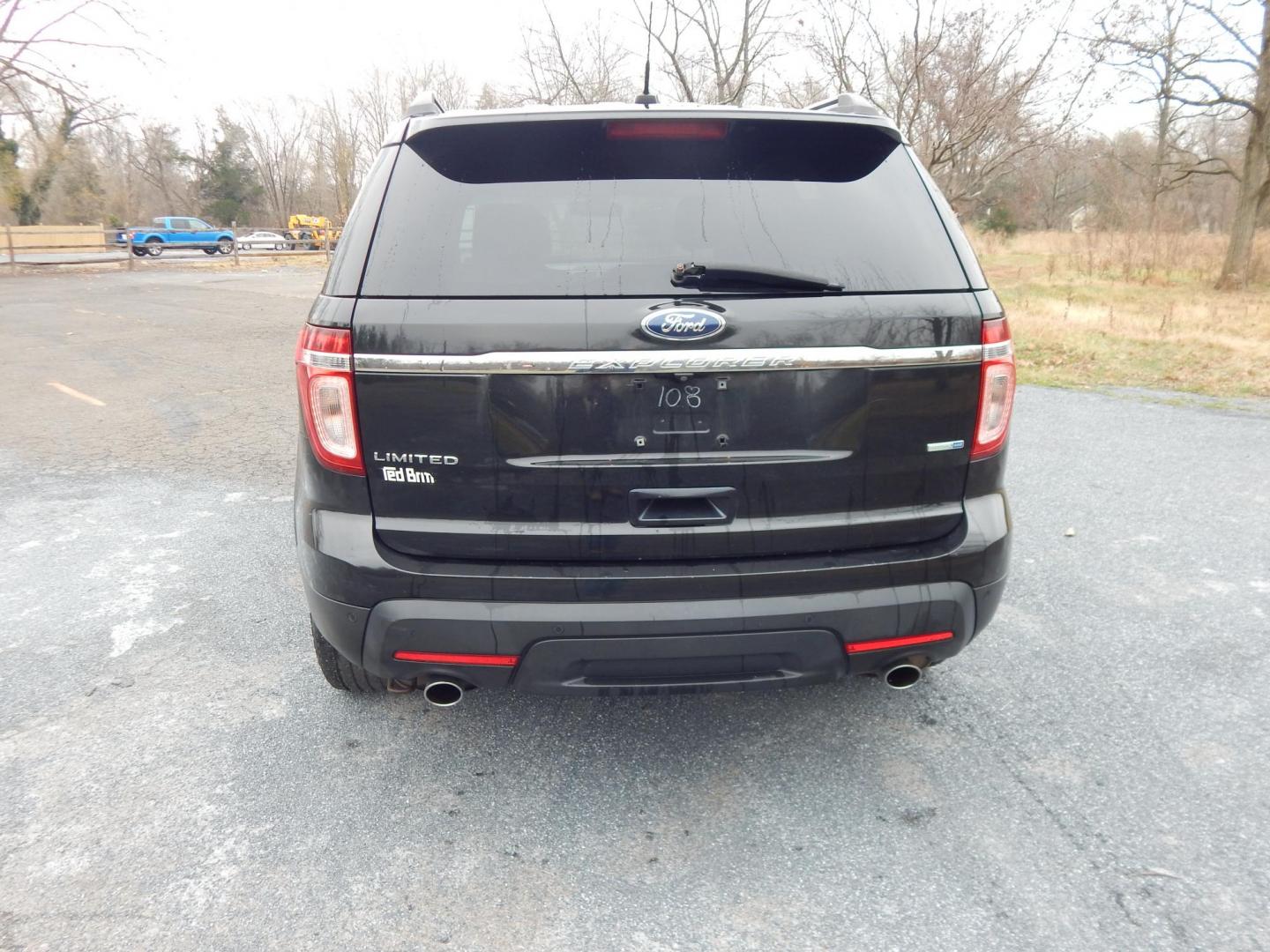2014 Black /Tan Ford Explorer Limited 4WD (1FM5K8F87EG) with an 3.5L V6 DOHC 24V engine, 6-Speed Automatic transmission, located at 6528 Lower York Road, New Hope, PA, 18938, (215) 862-9555, 40.358707, -74.977882 - Here we have a Ford Explore Limited with a 3.5L V6 putting power to all four wheels via an automatic transmission. Options include: tan leather seats, power front seats, heated and cooled front seats, heated steering wheel, dual climate controls, AM/FM/CD/SIR/BT radio, push button start, power tilt - Photo#9