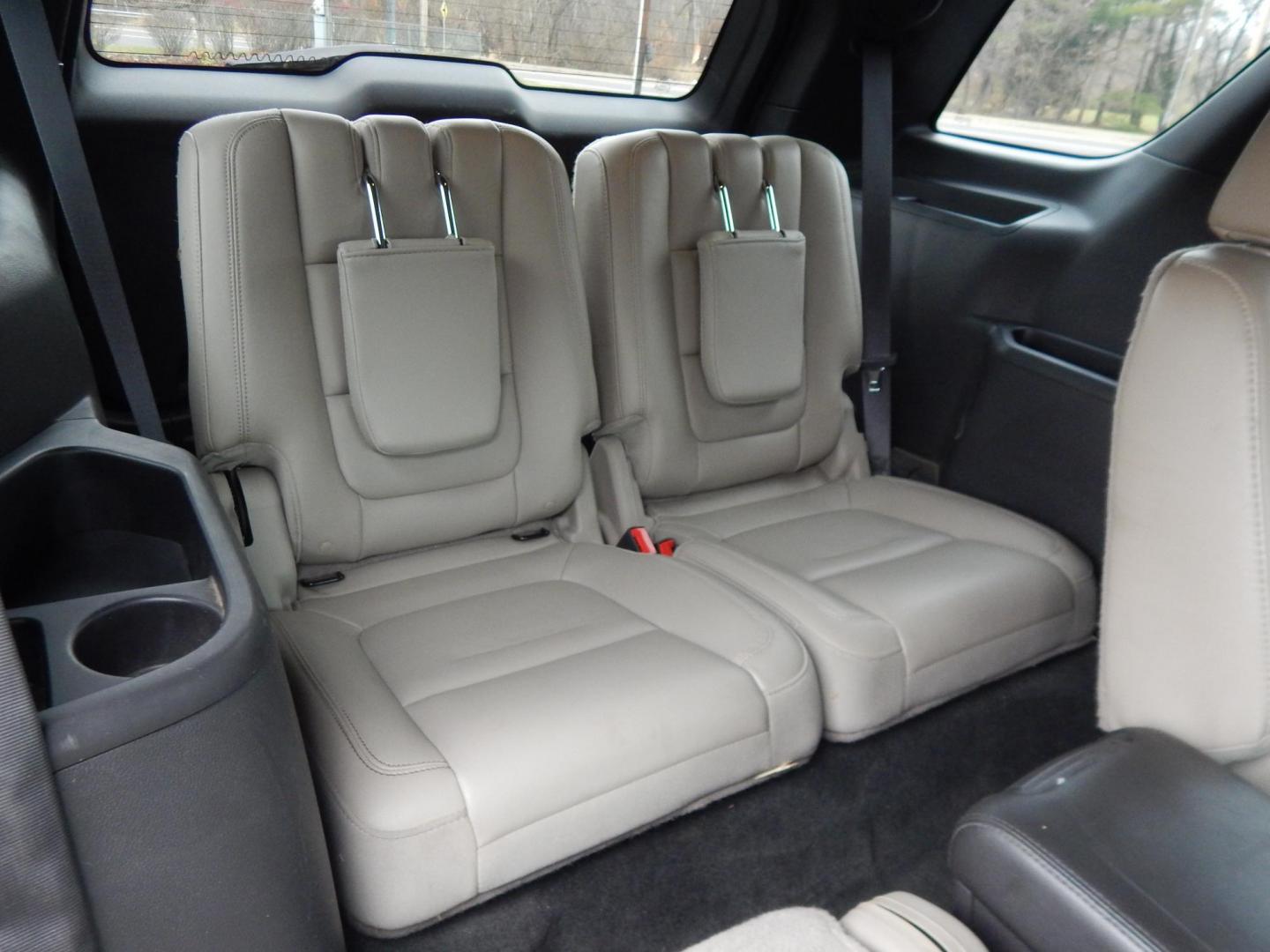 2014 Black /Tan Ford Explorer Limited 4WD (1FM5K8F87EG) with an 3.5L V6 DOHC 24V engine, 6-Speed Automatic transmission, located at 6528 Lower York Road, New Hope, PA, 18938, (215) 862-9555, 40.358707, -74.977882 - Here we have a Ford Explore Limited with a 3.5L V6 putting power to all four wheels via an automatic transmission. Options include: tan leather seats, power front seats, heated and cooled front seats, heated steering wheel, dual climate controls, AM/FM/CD/SIR/BT radio, push button start, power tilt - Photo#15