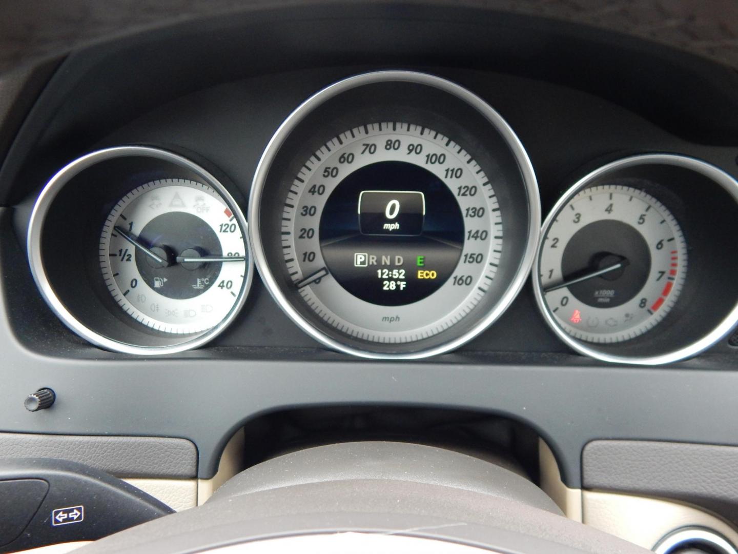 2014 Black /Tan Mercedes-Benz C-Class C300 4MATIC Sport Sedan (WDDGF8AB6EA) with an 3.0L V6 DOHC 24V engine, 7-Speed Automatic transmission, located at 6528 Lower York Road, New Hope, PA, 18938, (215) 862-9555, 40.358707, -74.977882 - Here we have a very nice Mercedes C300 with a V6 putting power to all four wheels via an automatic transmission. Options include: tan leather, wood trim, power seats, sunroof, heated front seats, AM/FM/CD/SIR/BLUETOOTH radio, Harman/Kardon speakers, dual climate controls, automatic headlights, fog l - Photo#24