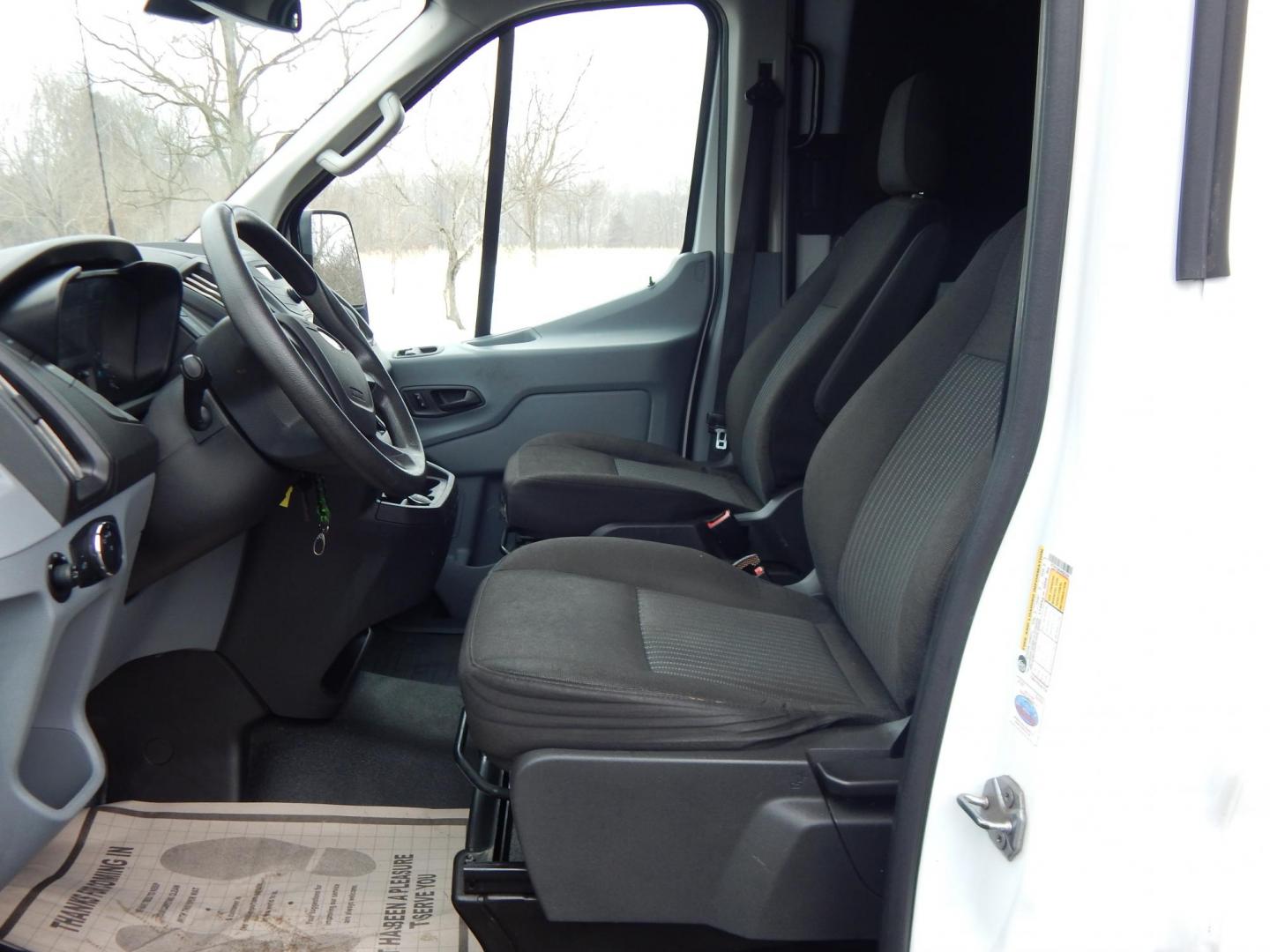 2017 White /Dk grey cloth Ford Transit 250 Van Med. Roof w/Sliding Pass. 130-in. WB (1FTYR1CM5HK) with an 3.7L V6 DOHC 24V engine, 6A transmission, located at 6528 Lower York Road, New Hope, PA, 18938, (215) 862-9555, 40.358707, -74.977882 - Photo#10