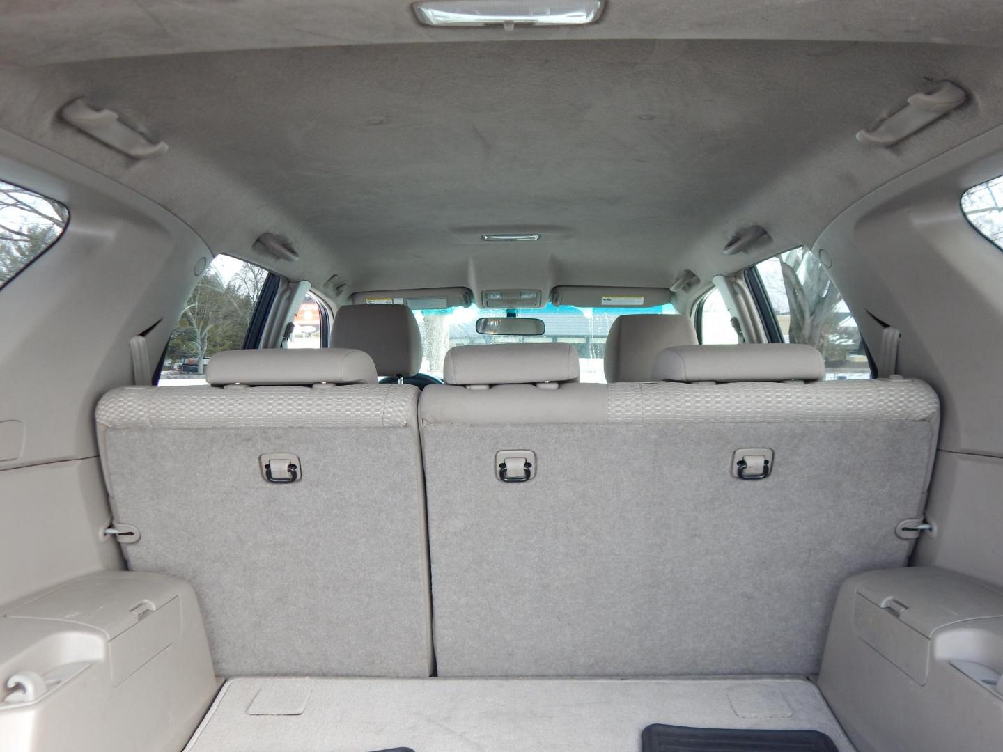 2007 Gold /Tan Cloth Toyota 4Runner Sport Edition 4WD (JTEBU14RX70) with an 4.0L V6 DOHC 24V engine, 5-Speed Automatic Overdrive transmission, located at 6528 Lower York Road, New Hope, PA, 18938, (215) 862-9555, 40.358707, -74.977882 - 2007 Toyota 4 Runner SR5.......4.0 Liter V6 engine runs great, automatic transmission shifts on time, 4 wheel drive, tilt wheel, cruise control, power windows, mirrors, central locking system, dual front air bags, and an AM/FM/CD sound system, alloy wheels and more. call to make an appointment to lo - Photo#8