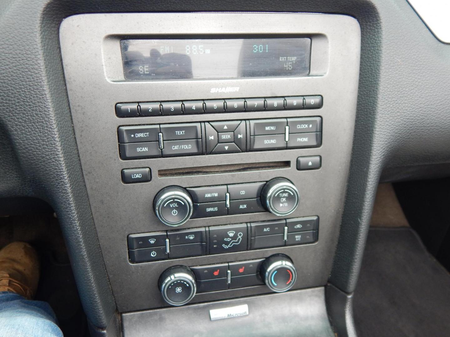 2013 Red /White Ford Mustang V6 Convertible (1ZVBP8EM8D5) with an 3.7L V6 DOHC 24V engine, Manual transmission, located at 6528 Lower York Road, New Hope, PA, 18938, (215) 862-9555, 40.358707, -74.977882 - Photo#23