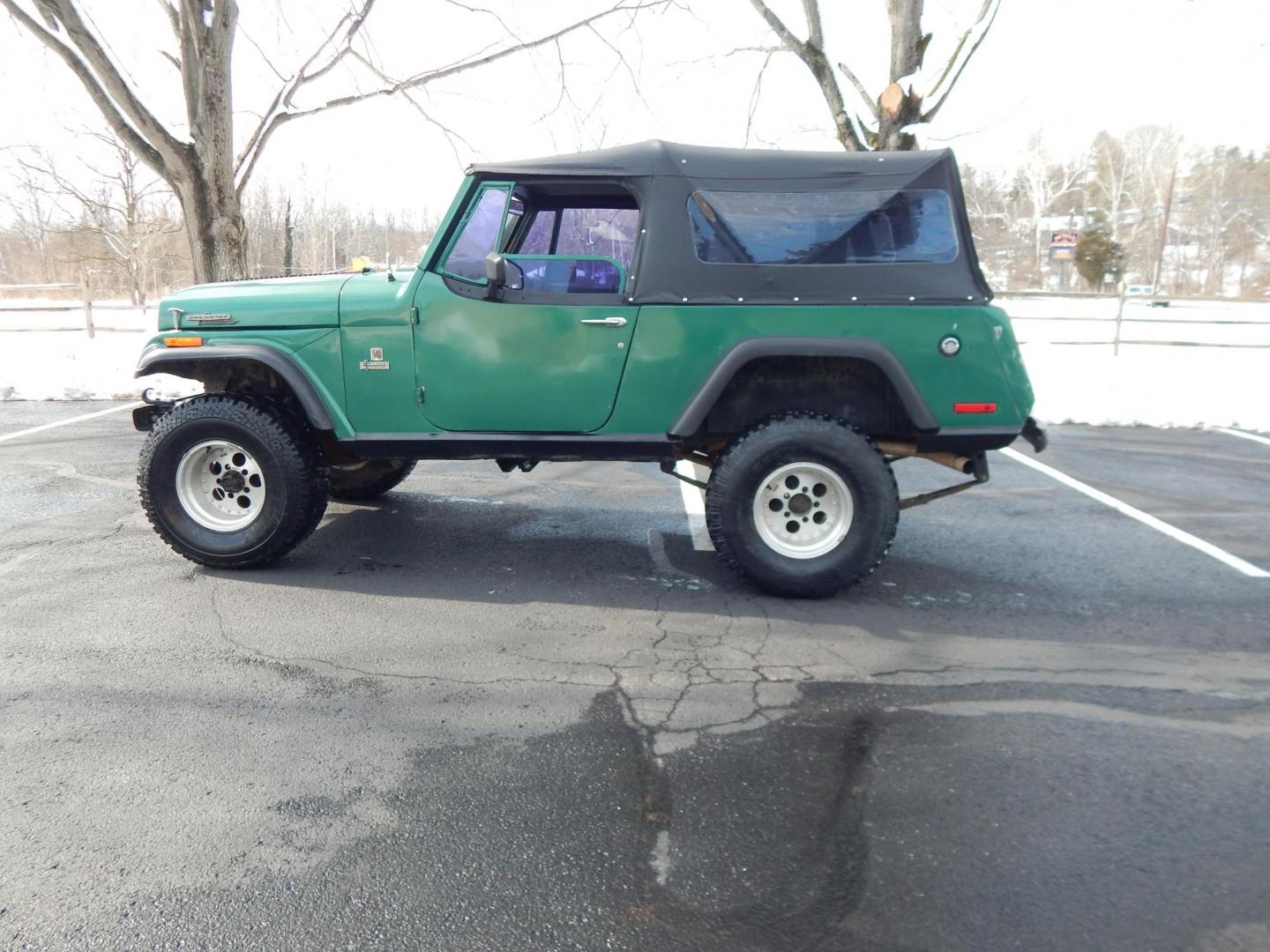 1970 Green /Black Jeepster Commando Commando (8705H176806) with an V8 engine, Automatic transmission, located at 6528 Lower York Road, New Hope, PA, 18938, (215) 862-9555, 40.358707, -74.977882 - Here we have a 1970 Jeepster Commando with a V8 engine swap and automatic transmission swap. This Jeepster has an edelbrock intake and a Holly sniper EFI. Black soft top. Starts right up every time for us. Fun vehicle to ride around town in or hit the trails. We are selling this vehicle on consignme - Photo#1