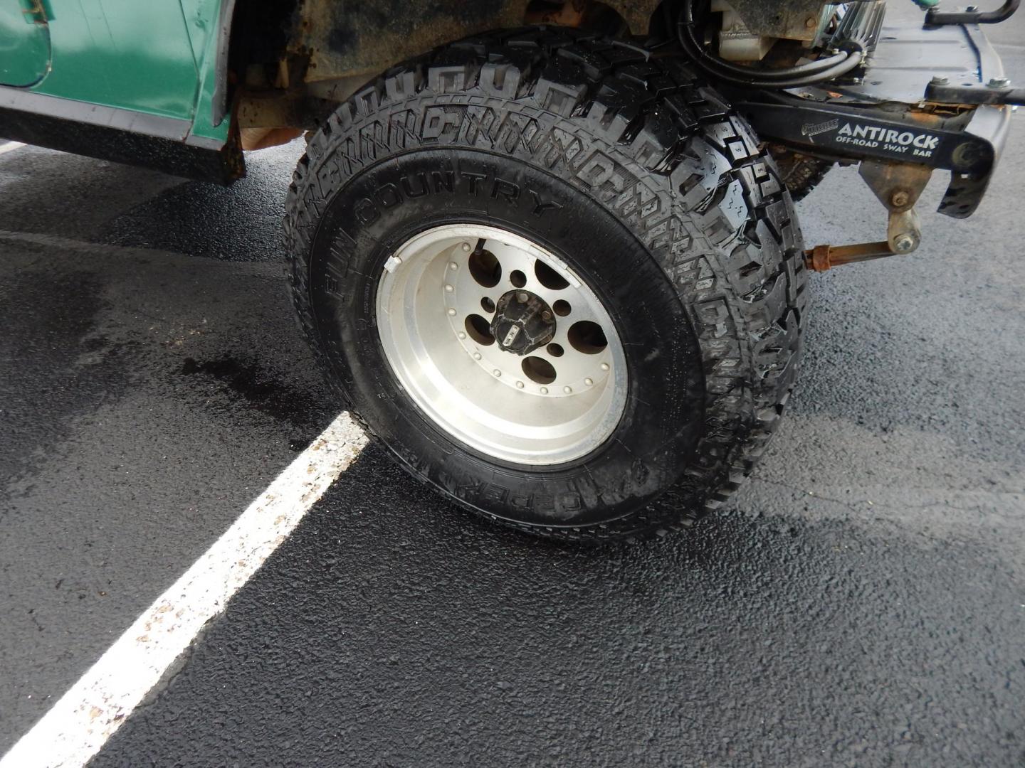 1970 Green /Black Jeepster Commando Commando (8705H176806) with an V8 engine, Automatic transmission, located at 6528 Lower York Road, New Hope, PA, 18938, (215) 862-9555, 40.358707, -74.977882 - Here we have a 1970 Jeepster Commando with a V8 engine swap and automatic transmission swap. This Jeepster has an edelbrock intake and a Holly sniper EFI. Black soft top. Starts right up every time for us. Fun vehicle to ride around town in or hit the trails. We are selling this vehicle on consignme - Photo#22