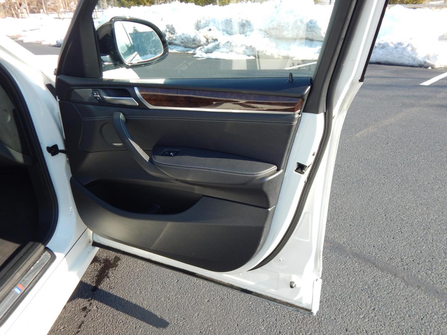 2016 White /Black BMW X3 (5UXWX9C58G0) with an 2.0L Turbo engine, Automatic transmission, located at 6528 Lower York Road, New Hope, PA, 18938, (215) 862-9555, 40.358707, -74.977882 - Here we have a very good looking, fun and comfortable to drive, BMW X3 with a 2.0L 4 cylinder turbo engine that puts power to all four wheels via a smooth shifting automatic transmission. Options include: black leather with wood trim, panoramic sunroof, dual power seats, 360 camera, dual climate con - Photo#14