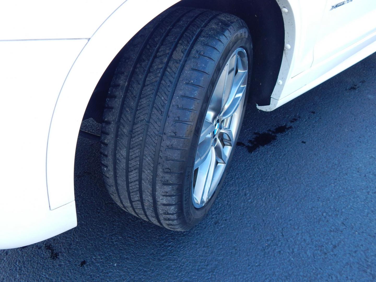 2016 White /Black BMW X3 (5UXWX9C58G0) with an 2.0L Turbo engine, Automatic transmission, located at 6528 Lower York Road, New Hope, PA, 18938, (215) 862-9555, 40.358707, -74.977882 - Here we have a very good looking, fun and comfortable to drive, BMW X3 with a 2.0L 4 cylinder turbo engine that puts power to all four wheels via a smooth shifting automatic transmission. Options include: black leather with wood trim, panoramic sunroof, dual power seats, 360 camera, dual climate con - Photo#19