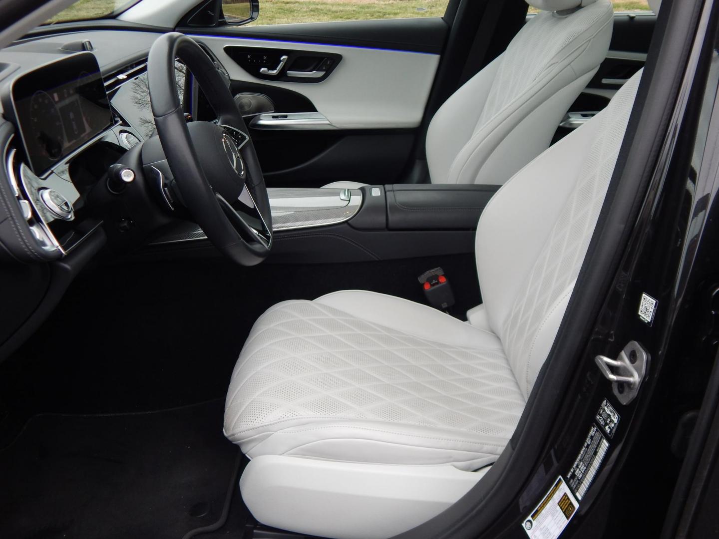 2024 grey /white Mercedes-Benz E-Class E450 Sedan 4MATIC (W1KLF6BB4RA) with an 3.0L V6 DOHC 24V engine, 9A transmission, located at 6528 Lower York Road, New Hope, PA, 18938, (215) 862-9555, 40.358707, -74.977882 - This 2024 E Class Mercedes has a $94,000 list price. Will list options and have picture of window sticker. Call at. 215-862-9555 to set up a test drive. Still as new. The price excludes tax, tags and our dealer fee of $297.50. One year left on Factory Warranty, regular servicing, no accidents. - Photo#11