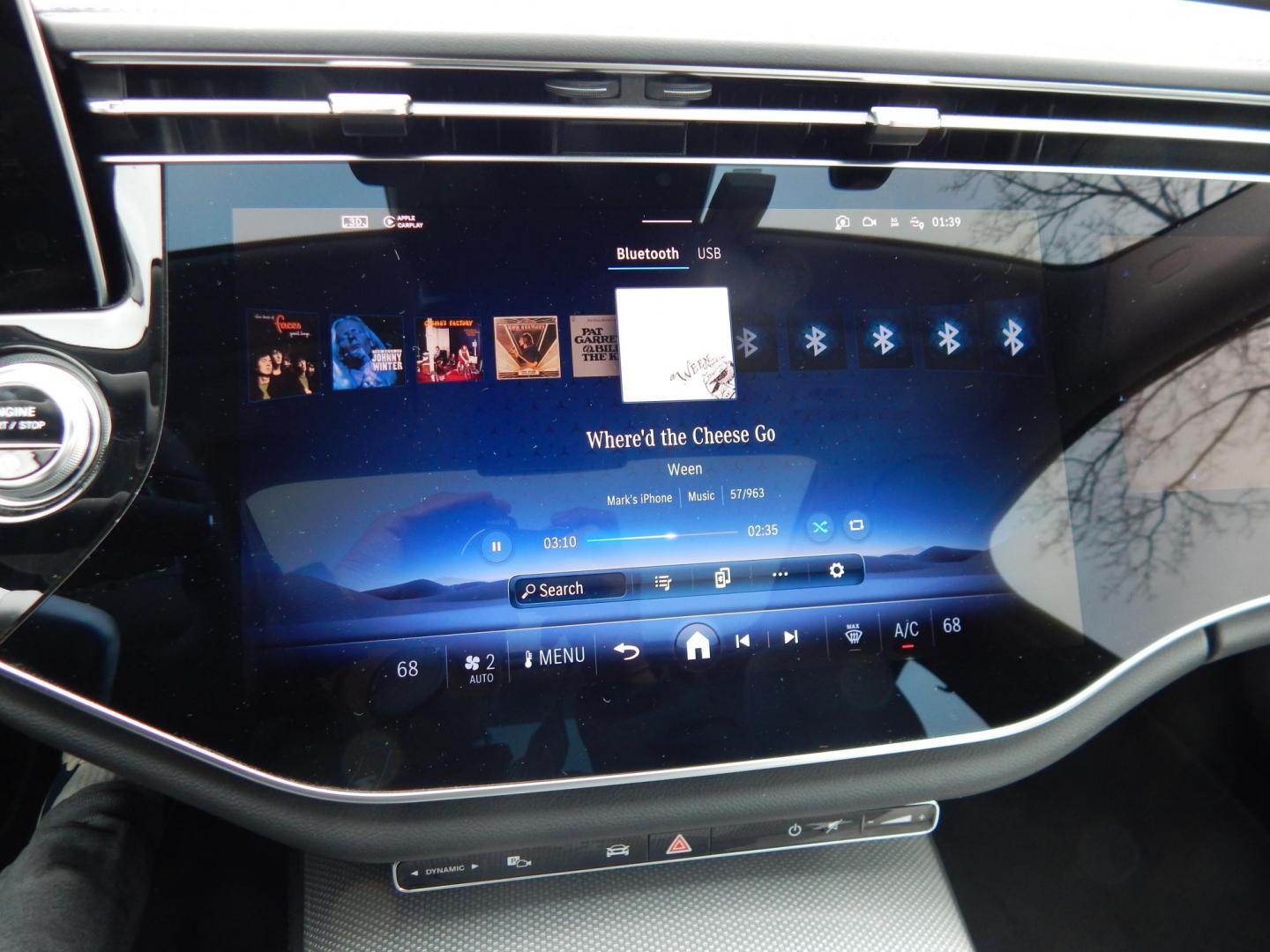 2024 grey /white Mercedes-Benz E-Class E450 Sedan 4MATIC (W1KLF6BB4RA) with an 3.0L V6 DOHC 24V engine, 9A transmission, located at 6528 Lower York Road, New Hope, PA, 18938, (215) 862-9555, 40.358707, -74.977882 - This 2024 E Class Mercedes has a $94,000 list price. Will list options and have picture of window sticker. Call at. 215-862-9555 to set up a test drive. Still as new. The price excludes tax, tags and our dealer fee of $297.50. One year left on Factory Warranty, regular servicing, no accidents. - Photo#29