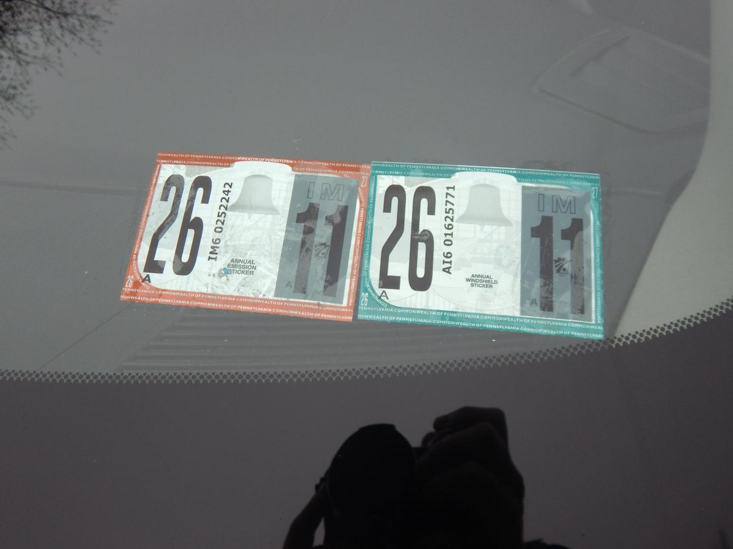 2007 Black /Black Dodge Magnum SXT AWD (2D4GZ47V67H) with an 3.5L V6 SOHC 24V engine, 5-Speed Automatic transmission, located at 6528 Lower York Road, New Hope, PA, 18938, (215) 862-9555, 40.358707, -74.977882 - Here we have a very cool, ONE OWNER AND NO ACCIDENTS, Dodge Magnum SXT with a 3.5L V6 putting power to all four wheels via automatic transmission. Options include: black cloth, power drivers seat, heat and a/c, AM/FM/CD/AUX RADIO, sunroof, tilt steering wheel, cruise control, power windows/locks/mir - Photo#21