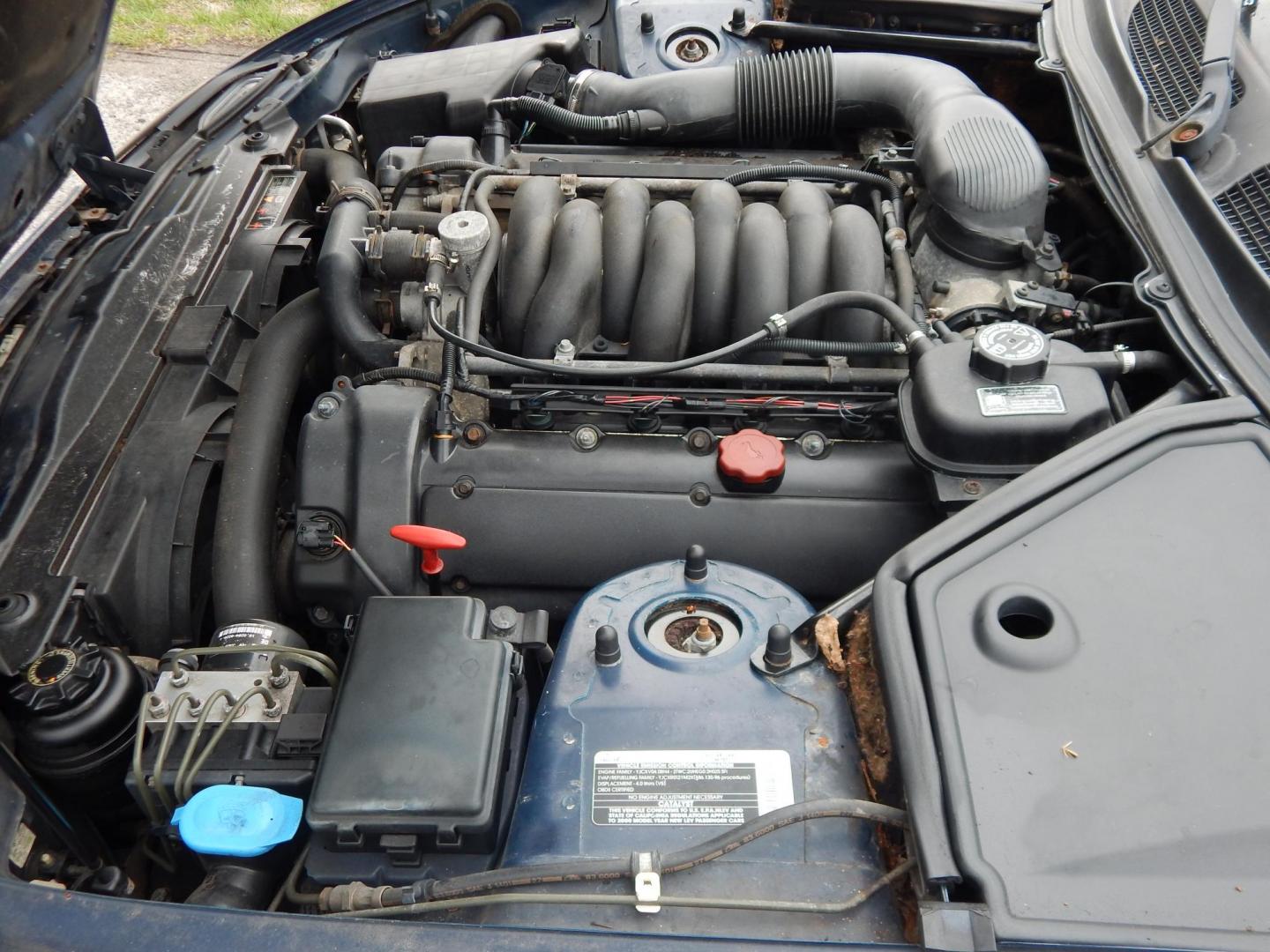 2000 Blue Jaguar XK8 Convertible (SAJJA42C6YN) with an 4.0L V8 DOHC 32V engine, 5-Speed Automatic Overdrive transmission, located at 6528 Lower York Road, New Hope, PA, 18938, (215) 862-9555, 40.358707, -74.977882 - 2000 Jaguar XK 8. Roadster......8 cylinder engine runs well, automatic transmission shifts on time, this is a 2 owner automobile showing 37 service records on a clean car fax. Although the body and interior are a little rough around, we have priced this Jag for someone to have a semi collectable au - Photo#19