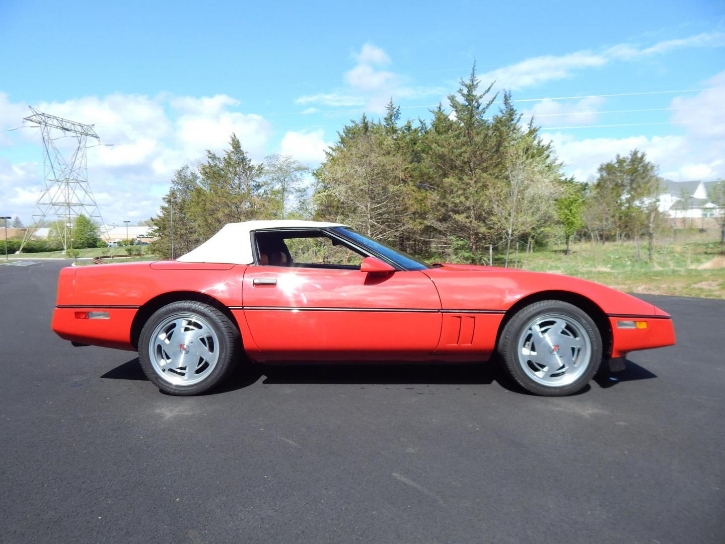 1988 Red /Red Chevrolet Corvette (1G1YY3181J5) with an 5.7L V8 engine, Manual transmission, located at 6528 Lower York Road, New Hope, PA, 18938, (215) 862-9555, 40.358707, -74.977882 - Here we have a beautifully kept, 23k original miles, Chevy Corvette Convertible with a 5.7L V8 putting power to the rear wheels via a smooth shifting 4 speed with overdrive transmission. Red paint with red leather interior and a white convertible top. Some options included are listed here. Please lo - Photo#3