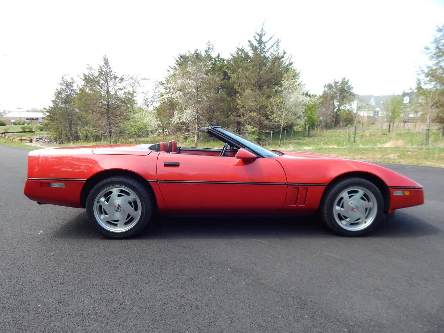 1988 Red /Red Chevrolet Corvette (1G1YY3181J5) with an 5.7L V8 engine, Manual transmission, located at 6528 Lower York Road, New Hope, PA, 18938, (215) 862-9555, 40.358707, -74.977882 - Here we have a beautifully kept, 23k original miles, Chevy Corvette Convertible with a 5.7L V8 putting power to the rear wheels via a smooth shifting 4 speed with overdrive transmission. Red paint with red leather interior and a white convertible top. Some options included are listed here. Please lo - Photo#40