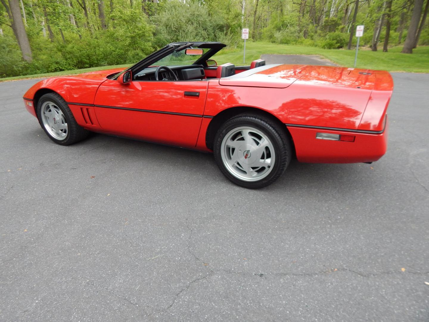 1988 Red /Red Chevrolet Corvette (1G1YY3181J5) with an 5.7L V8 engine, Manual transmission, located at 6528 Lower York Road, New Hope, PA, 18938, (215) 862-9555, 40.358707, -74.977882 - Here we have a beautifully kept, 23k original miles, Chevy Corvette Convertible with a 5.7L V8 putting power to the rear wheels via a smooth shifting 4 speed with overdrive transmission. Red paint with red leather interior and a white convertible top. Some options included are listed here. Please lo- Photo#81