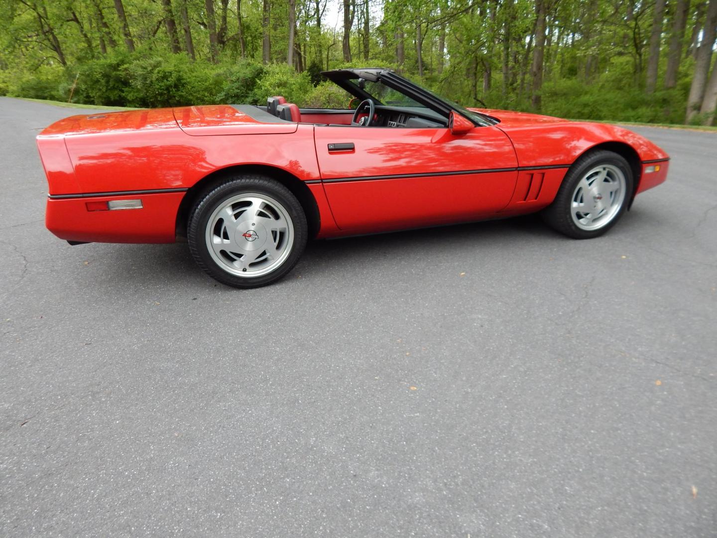 1988 Red /Red Chevrolet Corvette (1G1YY3181J5) with an 5.7L V8 engine, Manual transmission, located at 6528 Lower York Road, New Hope, PA, 18938, (215) 862-9555, 40.358707, -74.977882 - Here we have a beautifully kept, 23k original miles, Chevy Corvette Convertible with a 5.7L V8 putting power to the rear wheels via a smooth shifting 4 speed with overdrive transmission. Red paint with red leather interior and a white convertible top. Some options included are listed here. Please lo- Photo#83