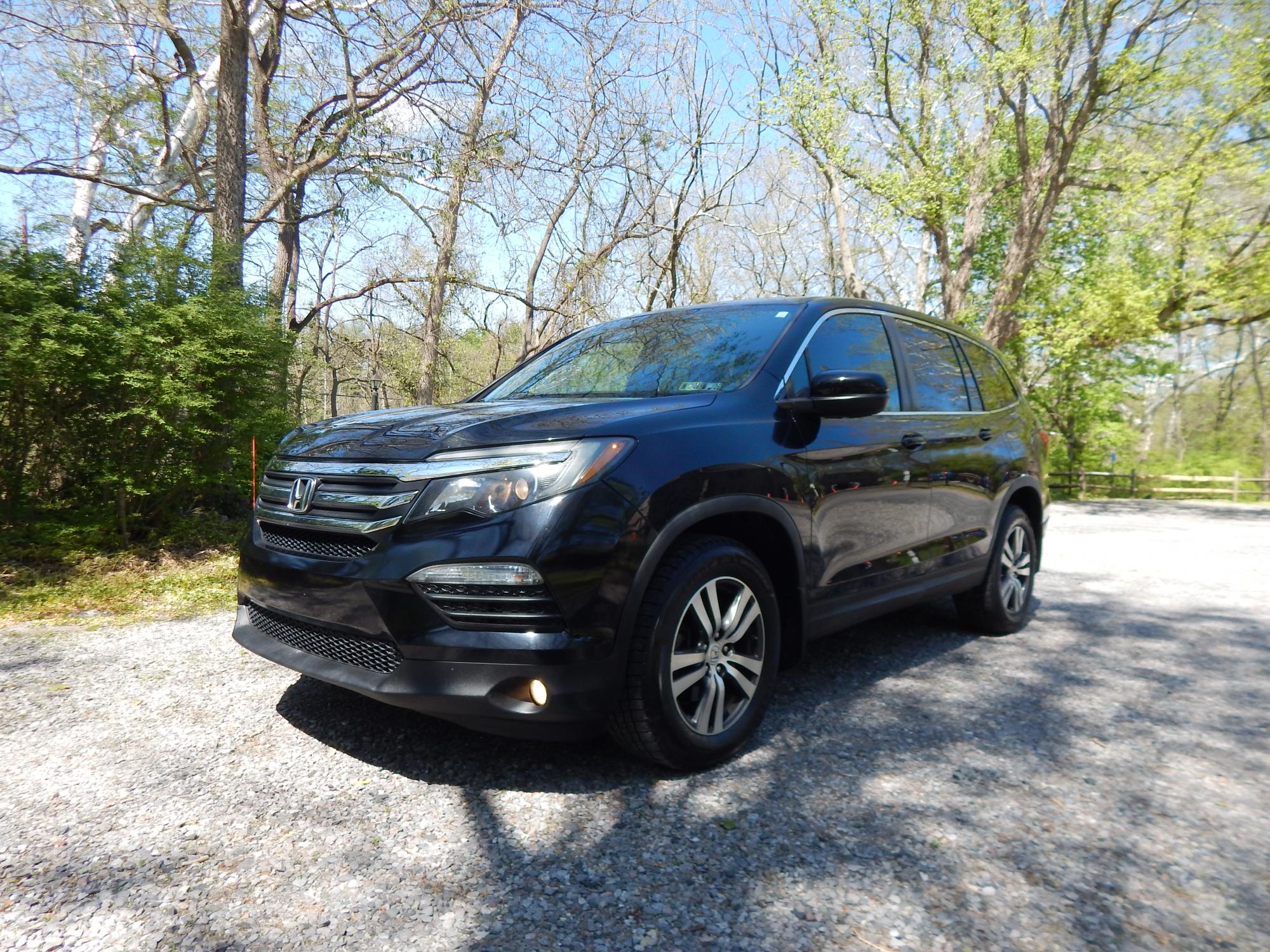 photo of 2016 Honda Pilot EX-L 4WD
