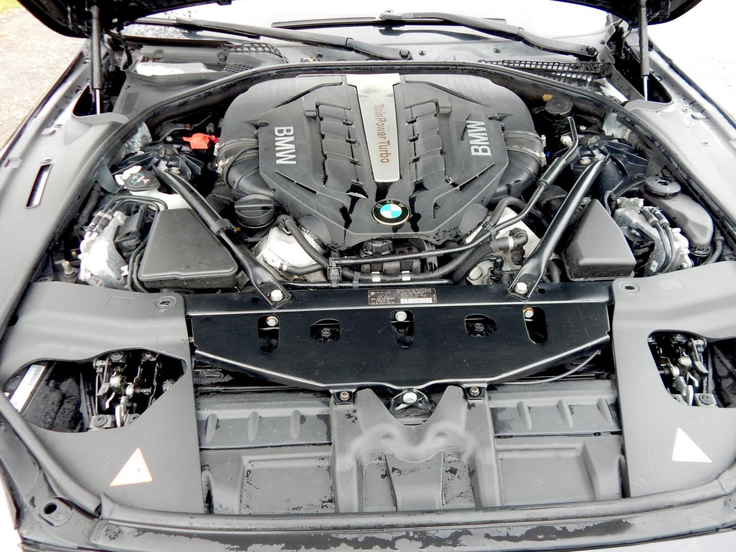 2013 black /black BMW 6-Series 650i Grand Coupe (WBA6B2C56DD) with an 4.4L V8 DOHC 32V TURBO engine, 8-Speed Automatic transmission, located at 6528 Lower York Road, New Hope, PA, 18938, (215) 862-9555, 40.358707, -74.977882 - Here we have a v very cool BMW 650 with a 4.4L turbo V8 putting power to the rear wheels via an automatic transmission. Options include: black leather, power seats, heat and cooled seats, dual plus rear climate controls, AM/FM/CD/SIR/BLUETOOTH radio with Bang and Olufsen speakers, back up camera, su - Photo#17
