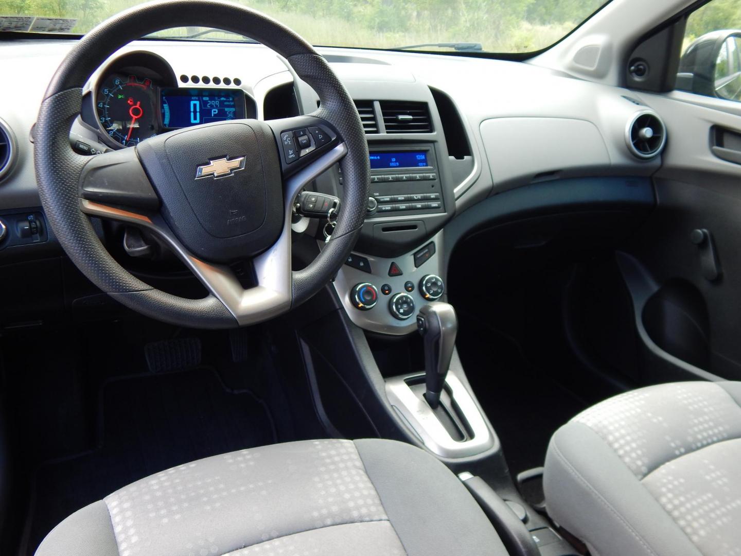 2015 black /Gray Chevrolet Sonic LS Auto 5-Door (1G1JA6SHXF4) with an 1.8L L4 DOHC 24V engine, 6A transmission, located at 6528 Lower York Road, New Hope, PA, 18938, (215) 862-9555, 40.358707, -74.977882 - 2015 Chevrolet Sonic LS, 1.8 Liter front wheel drive automatic. Options include: gray cloth, heat, AC, AM/FM/MEDIA radio, roll up windows, manual mirrors, automatic headlights, tilt steering wheel, power locks, 15 inch wheels with 4 Falken tires. Pa inspection good until 9/26. Carfax reports ONE OW- Photo#11