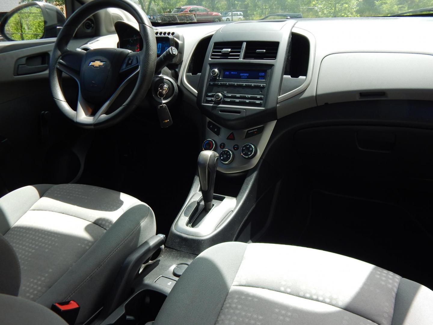 2015 black /Gray Chevrolet Sonic LS Auto 5-Door (1G1JA6SHXF4) with an 1.8L L4 DOHC 24V engine, 6A transmission, located at 6528 Lower York Road, New Hope, PA, 18938, (215) 862-9555, 40.358707, -74.977882 - 2015 Chevrolet Sonic LS, 1.8 Liter front wheel drive automatic. Options include: gray cloth, heat, AC, AM/FM/MEDIA radio, roll up windows, manual mirrors, automatic headlights, tilt steering wheel, power locks, 15 inch wheels with 4 Falken tires. Pa inspection good until 9/26. Carfax reports ONE OW- Photo#16