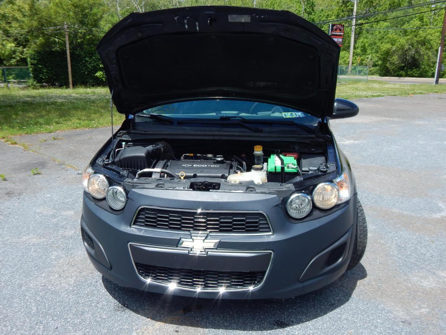 2015 black /Gray Chevrolet Sonic LS Auto 5-Door (1G1JA6SHXF4) with an 1.8L L4 DOHC 24V engine, 6A transmission, located at 6528 Lower York Road, New Hope, PA, 18938, (215) 862-9555, 40.358707, -74.977882 - 2015 Chevrolet Sonic LS, 1.8 Liter front wheel drive automatic. Options include: gray cloth, heat, AC, AM/FM/MEDIA radio, roll up windows, manual mirrors, automatic headlights, tilt steering wheel, power locks, 15 inch wheels with 4 Falken tires. Pa inspection good until 9/26. Carfax reports ONE OW- Photo#18
