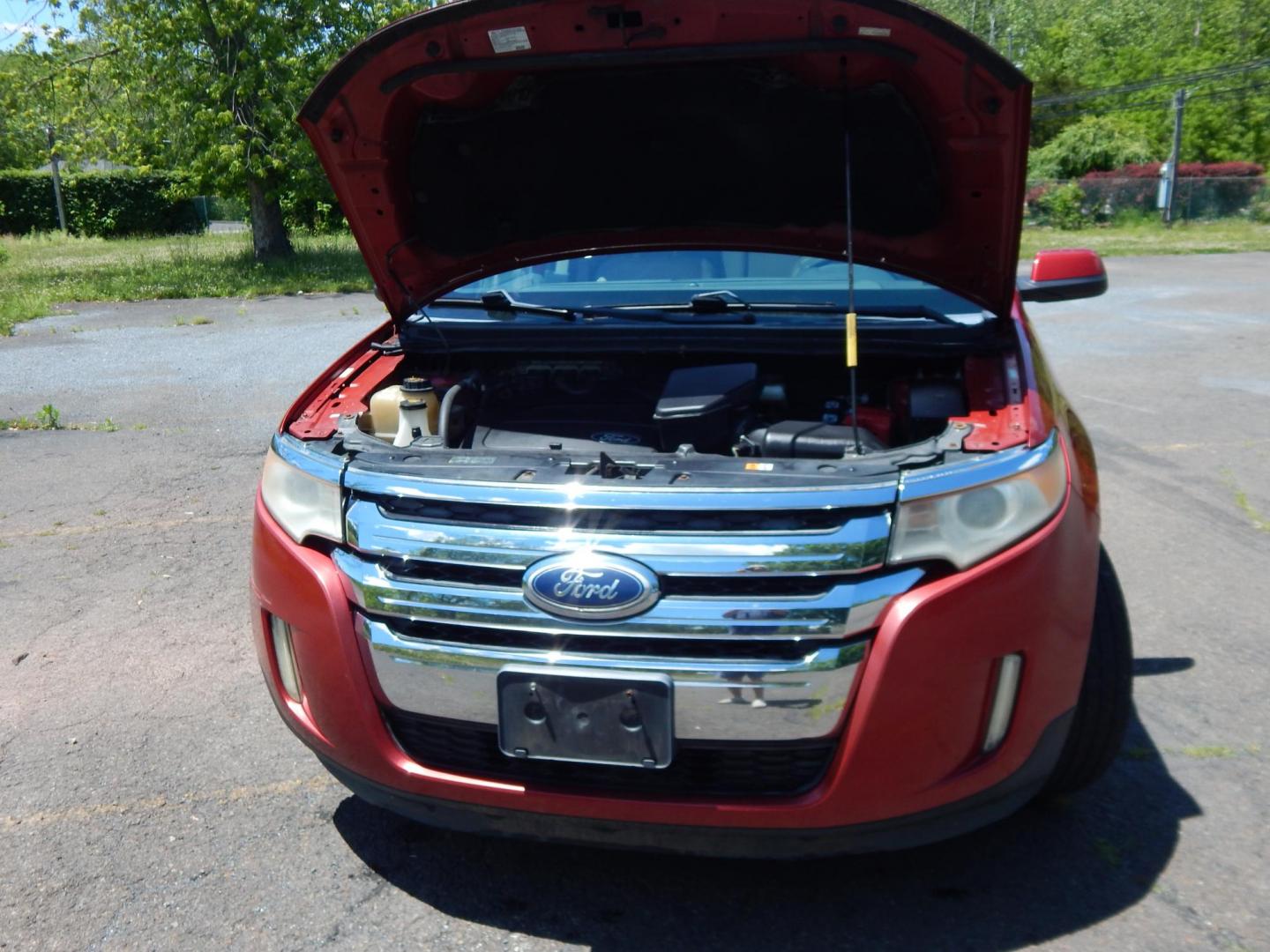2011 Red /Tan Ford Edge SEL AWD (2FMDK4JC2BB) with an 3.5L V6 DOHC 24V engine, 6-Speed Automatic transmission, located at 6528 Lower York Road, New Hope, PA, 18938, (215) 862-9555, 40.358707, -74.977882 - Here we have a ONE OWNER, Ford Edge with a 3.5L V6 putting power to all four wheels via an automatic transmission. Options include: tan leather, power seats, heated front seats, dual climate controls, am/fm/cd/bluetooth/sir radio, navigation, cruise control, ambient lighting, power windows/locks/mir - Photo#18
