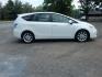 2013 White /Gray Toyota Prius V Three (JTDZN3EU2D3) with an 1.8L L4 DOHC 16V HYBRID engine, Continuously Variable Transmission transmission, located at 6528 Lower York Road, New Hope, PA, 18938, (215) 862-9555, 40.358707, -74.977882 - Here we have a 2013 Prius with a 1.8L inline 4 cylinder hybrid engine putting power to the front wheels via an automatic transmission. Options include: gray leather, manual seats, heated front seats, cold AC, heat, AM/FM/BLUETOOTH radio, back up camera, push button start, cruise control, tilt steeri - Photo#4