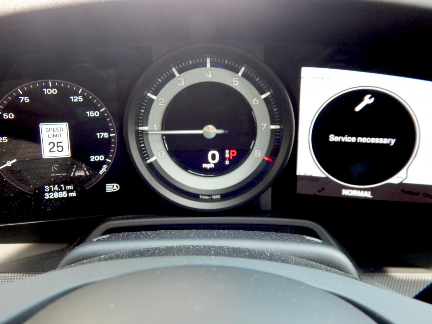 2020 White /Black Porsche 911 Carrera Coupe (WP0AA2A90LS) with an 3.0L H6 DOHC 24V Twin-Turbo engine, Automatic transmission, located at 6528 Lower York Road, New Hope, PA, 18938, (215) 862-9555, 40.358707, -74.977882 - Here we have a very nice running and driving Porsche 911 with a 3.0L 6 cylinder engine putting power to the rear wheels via an automatic transmission. Options include: Sport Chrono plus package, black leather seats, comfort equipment, 20 inch front wheels and 21 inch rear wheels wrapped in Pirelli P- Photo#13