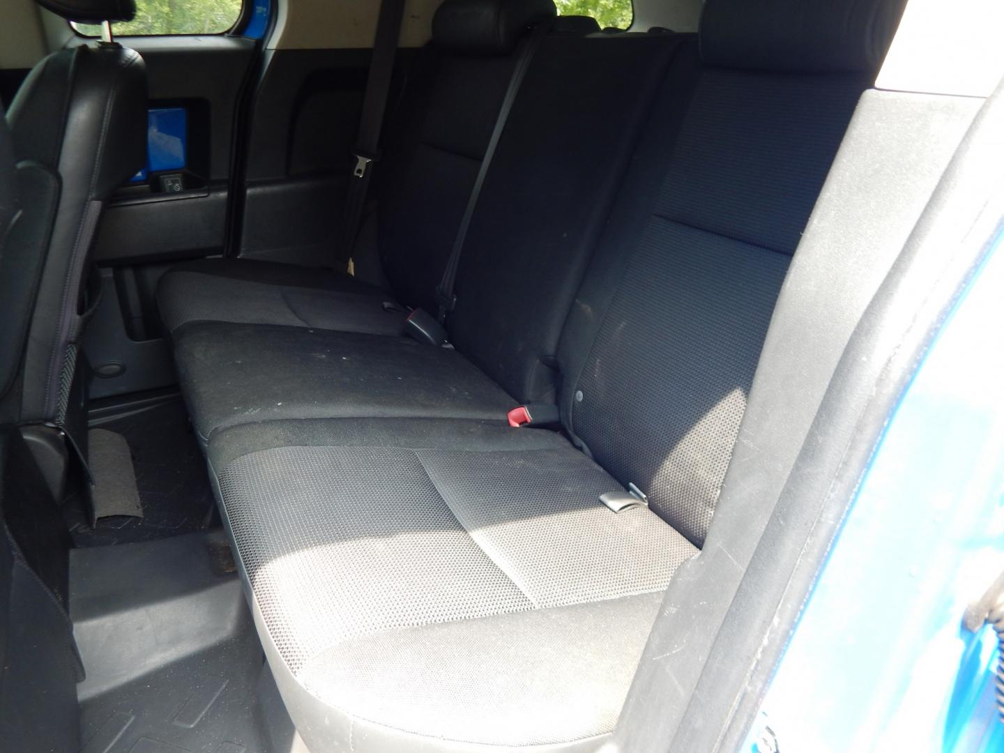 2007 Blue /Black Toyota FJ Cruiser 4WD (JTEBU11F770) with an 4.0L V6 engine, Manual transmission, located at 6528 Lower York Road, New Hope, PA, 18938, (215) 862-9555, 40.358707, -74.977882 - Here we have a very cool FJ cruiser with a 4.0L V6 putting power to all four wheels via a 6 speed manual transmission. Options include: black cloth seats, manual moving seats, AC, heat, AM/FM/CD/AUX/SAT radio, cruise control, tilt steering wheel, power windows/locks/mirrors, roof rack, rear ladder,- Photo#12