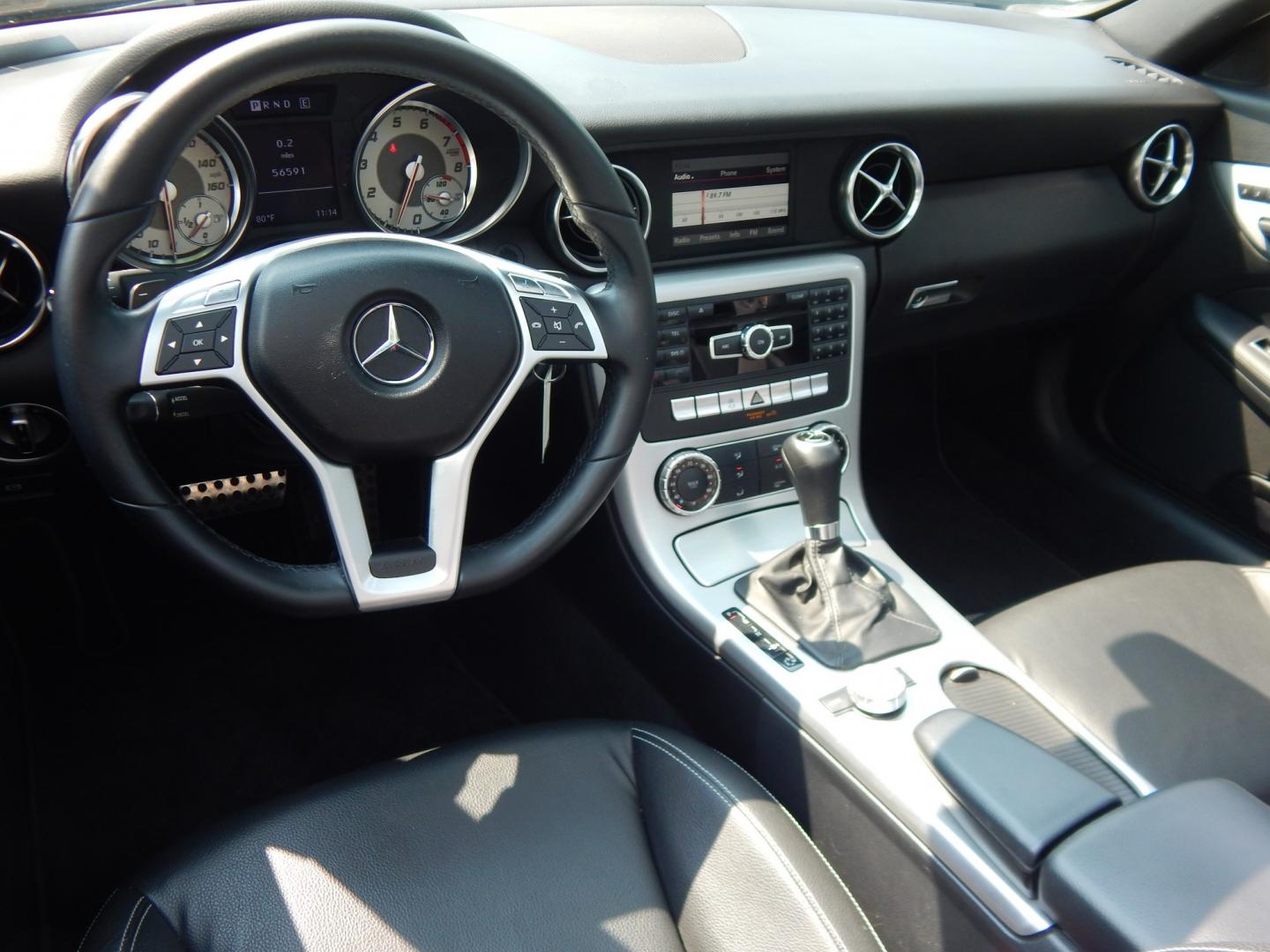 2013 Silver /Black Mercedes-Benz SLK SLK250 (WDDPK4HA5DF) with an 1.8L L4 engine, Automatic transmission, located at 6528 Lower York Road, New Hope, PA, 18938, (215) 862-9555, 40.358707, -74.977882 - Here we have a very nice running and driving SLK250 with 56k miles! This Mercedes Benz has a 1.8L inline 4 cylinder turbo engine putting power to the rear wheels via a smooth shifting automatic transmission. Options include: black leather, heat, AC, power seats with memory, AM/FM/BLUETOOTH/SAT radio- Photo#11
