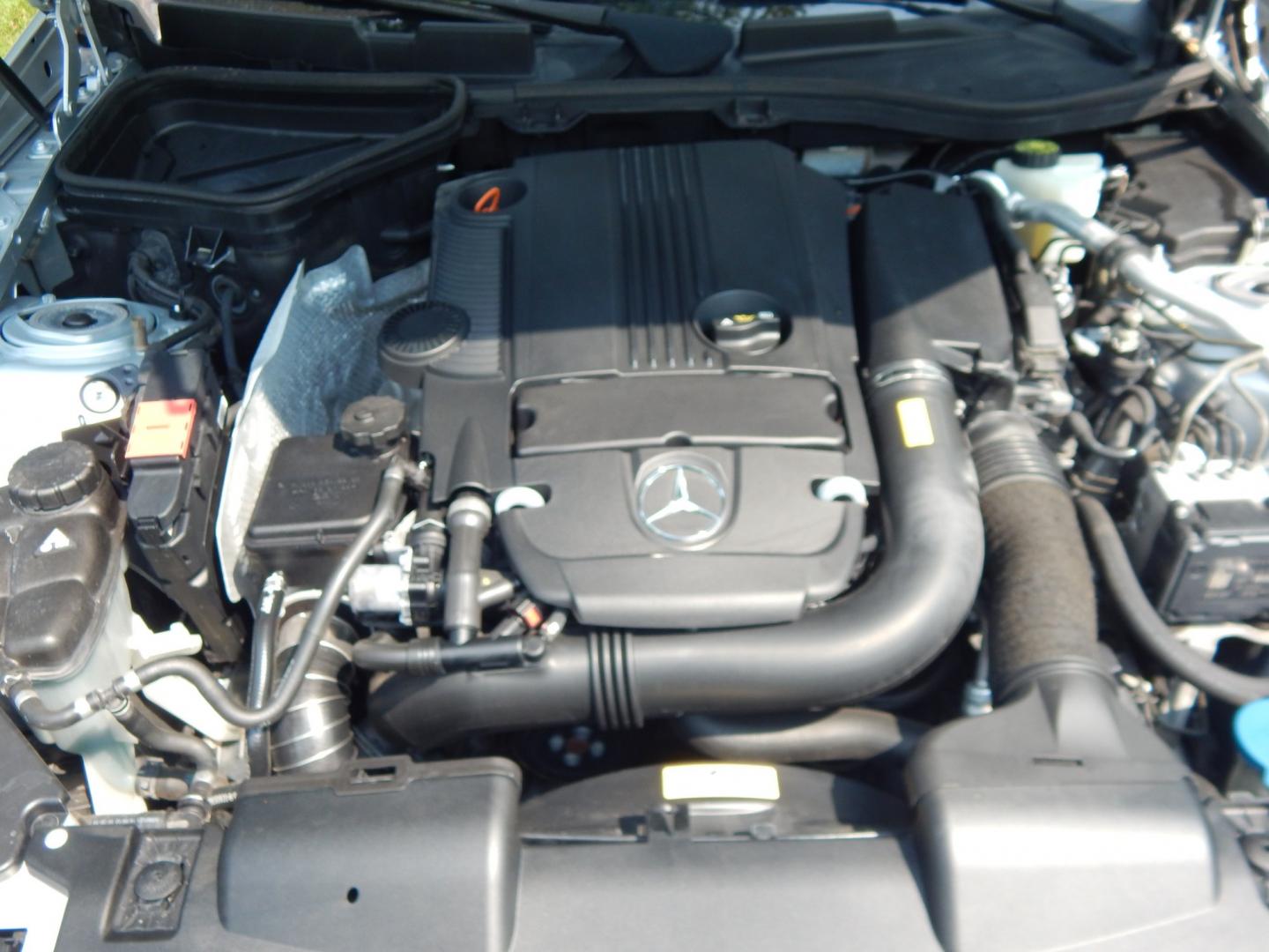 2013 Silver /Black Mercedes-Benz SLK SLK250 (WDDPK4HA5DF) with an 1.8L L4 engine, Automatic transmission, located at 6528 Lower York Road, New Hope, PA, 18938, (215) 862-9555, 40.358707, -74.977882 - Here we have a very nice running and driving SLK250 with 56k miles! This Mercedes Benz has a 1.8L inline 4 cylinder turbo engine putting power to the rear wheels via a smooth shifting automatic transmission. Options include: black leather, heat, AC, power seats with memory, AM/FM/BLUETOOTH/SAT radio- Photo#19