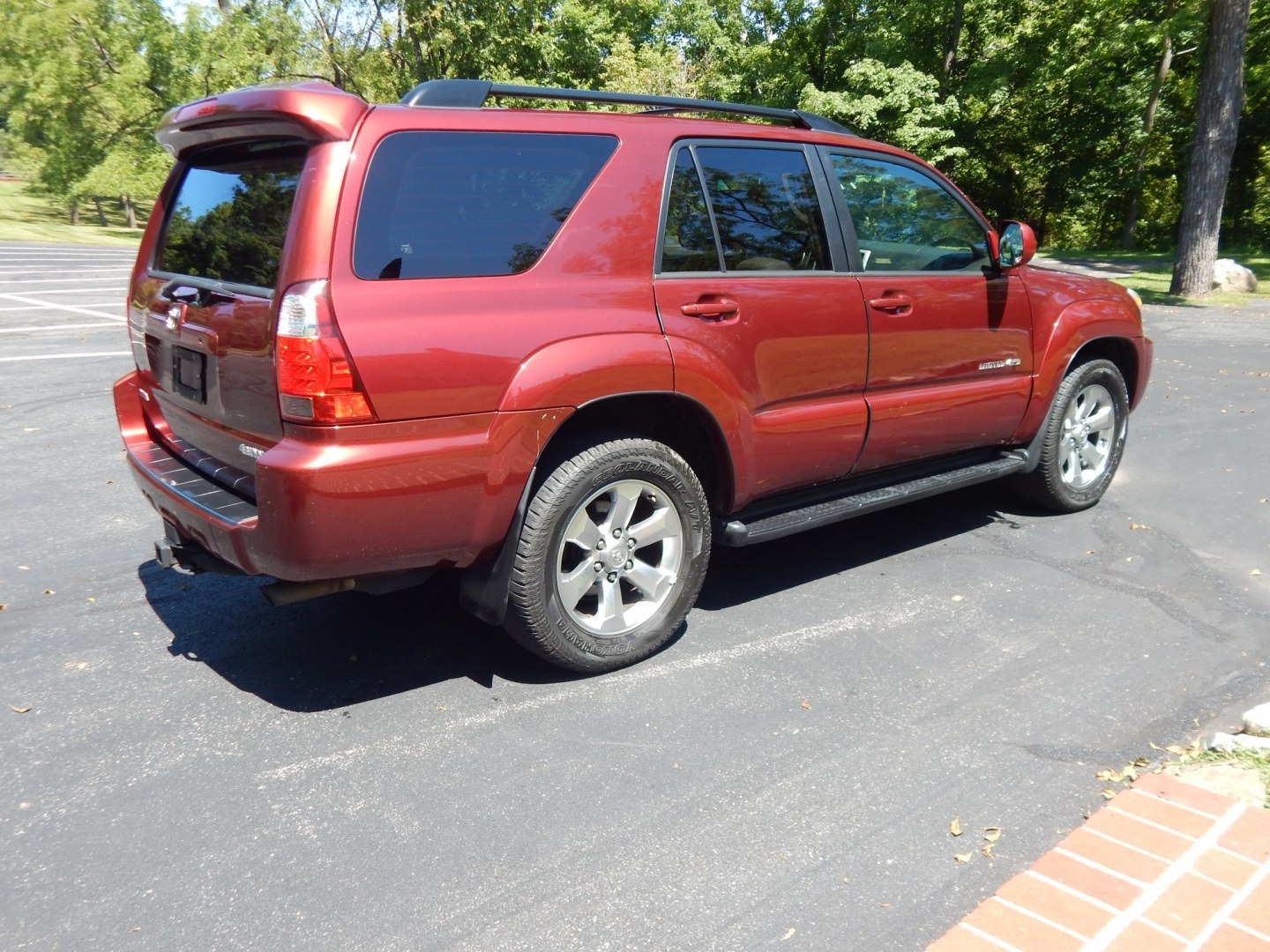 2006 Red /Tan Toyota 4Runner Limited 4WD V8 (JTEBT17R968) with an 4.7L V8 DOHC 32V engine, 5A OD transmission, located at 6528 Lower York Road, New Hope, PA, 18938, (215) 862-9555, 40.358707, -74.977882 - Here we have a very cool Toyota 4 Runner Limited with a 4.7L V8 putting power to the ground via an AWD automatic transmission. Options include: tan leather, power seats, sunroof, dual climate controls, AM/FM/CD/SAT/AUX radio, navigation, back up camera, power windows/locks/mirrors, tilt steering whe- Photo#3