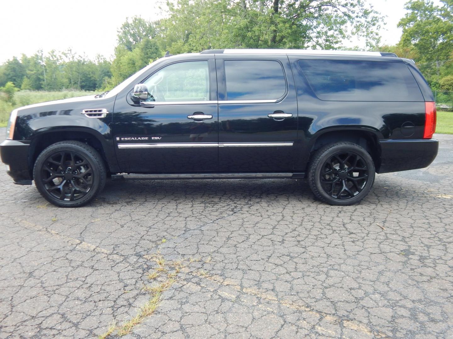 2007 Black /Beige Leather Cadillac Escalade ESV (1GYFK66817R) with an 6.2L V8 OHV 16V engine, 6A OD transmission, located at 6528 Lower York Road, New Hope, PA, 18938, (215) 862-9555, 40.358707, -74.977882- Photo#1