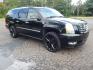 2007 Black /Beige Leather Cadillac Escalade ESV (1GYFK66817R) with an 6.2L V8 OHV 16V engine, 6A OD transmission, located at 6528 Lower York Road, New Hope, PA, 18938, (215) 862-9555, 40.358707, -74.977882- Photo#5