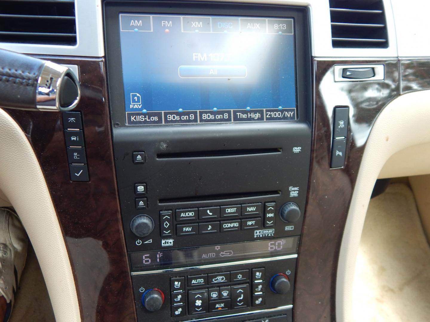 2007 Black /Beige Leather Cadillac Escalade ESV (1GYFK66817R) with an 6.2L V8 OHV 16V engine, 6A OD transmission, located at 6528 Lower York Road, New Hope, PA, 18938, (215) 862-9555, 40.358707, -74.977882- Photo#22