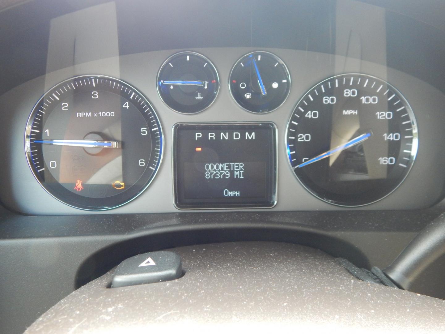 2007 Black /Beige Leather Cadillac Escalade ESV (1GYFK66817R) with an 6.2L V8 OHV 16V engine, 6A OD transmission, located at 6528 Lower York Road, New Hope, PA, 18938, (215) 862-9555, 40.358707, -74.977882- Photo#21