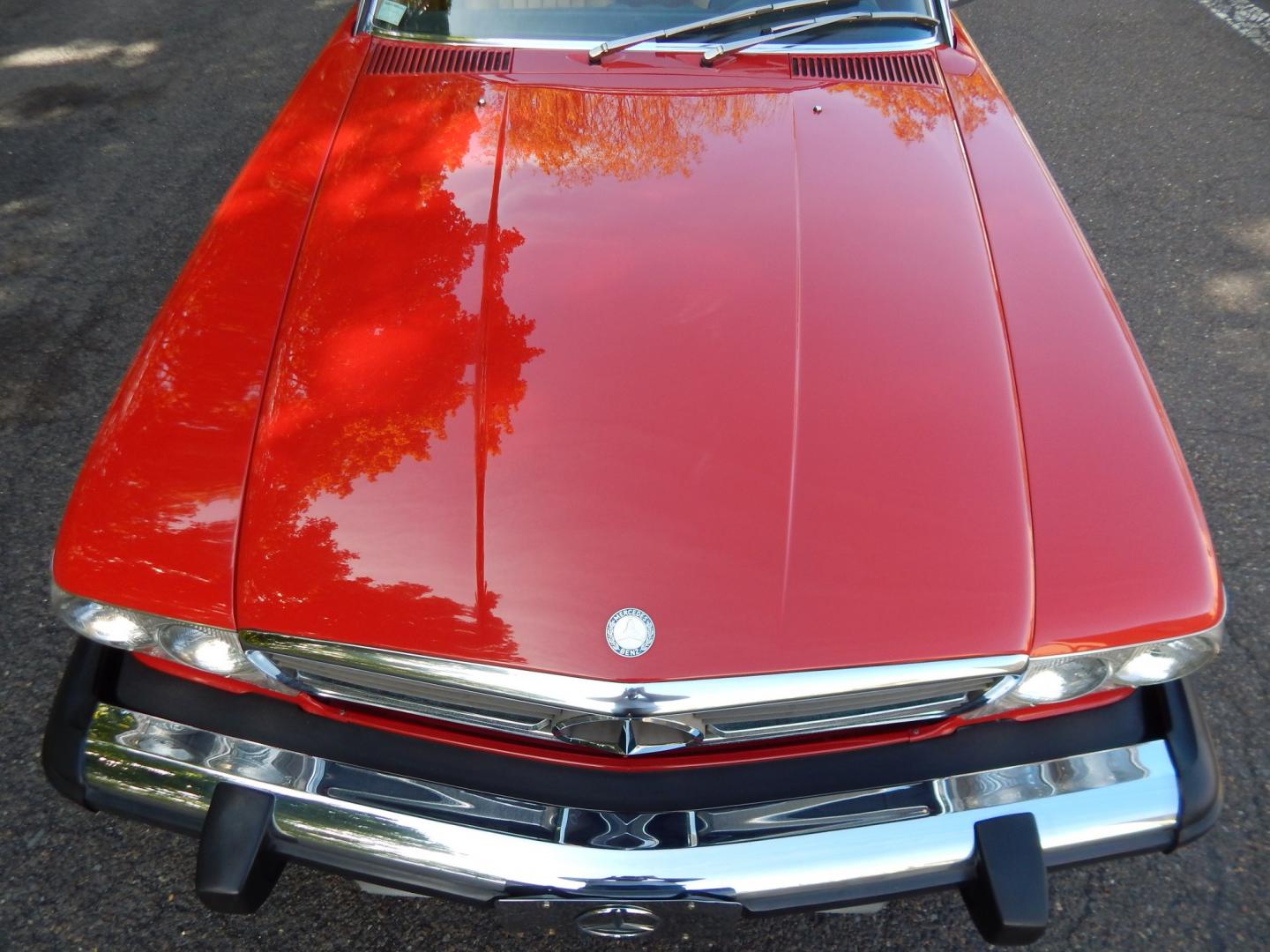1989 Red /Tan Mercedes-Benz 560 SL convertible (WDBBA48DXKA) with an 5.6L V8 SOHC 16V engine, 4A transmission, located at 6528 Lower York Road, New Hope, PA, 18938, (215) 862-9555, 40.358707, -74.977882 - Here we have a beautiful, ONE OWNER, 1989 Mercedes 560SL. 1989 is the last year of the legendary R107 body style. Options include: 5.5L V8, RWD, automatic transmission, removable hard top, retractable soft top, ABS, power steering, power brakes, limited slip differential, AM/FM/Cassette radio, power- Photo#55