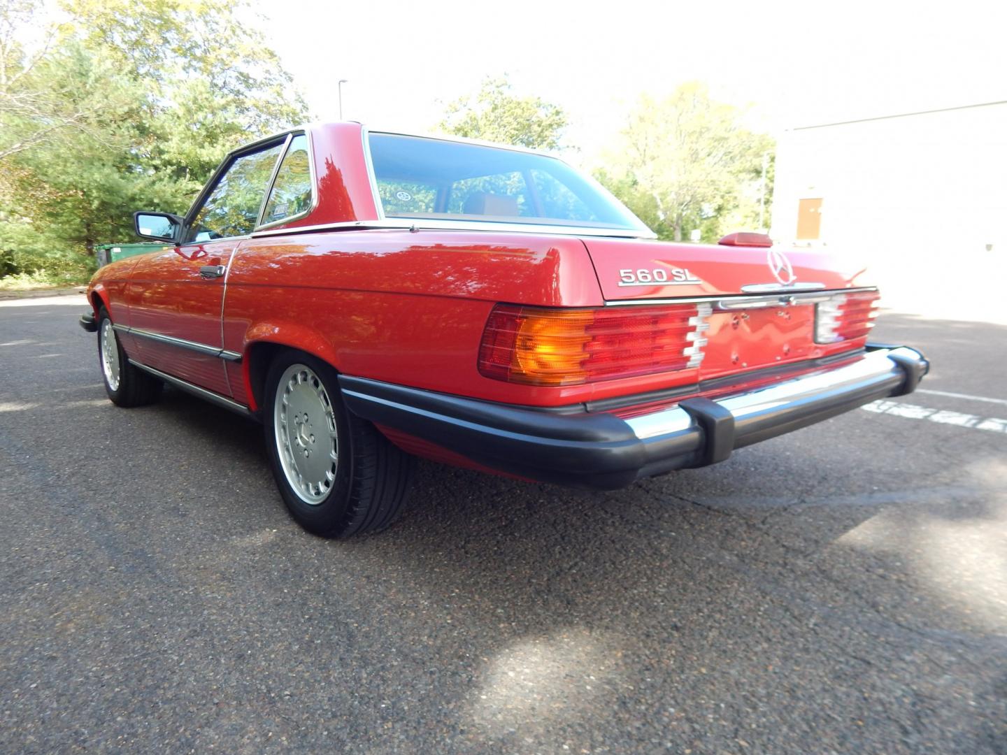 1989 Red /Tan Mercedes-Benz 560 SL convertible (WDBBA48DXKA) with an 5.6L V8 SOHC 16V engine, 4A transmission, located at 6528 Lower York Road, New Hope, PA, 18938, (215) 862-9555, 40.358707, -74.977882 - Here we have a beautiful, ONE OWNER, 1989 Mercedes 560SL. 1989 is the last year of the legendary R107 body style. Options include: 5.5L V8, RWD, automatic transmission, removable hard top, retractable soft top, ABS, power steering, power brakes, limited slip differential, AM/FM/Cassette radio, power- Photo#82