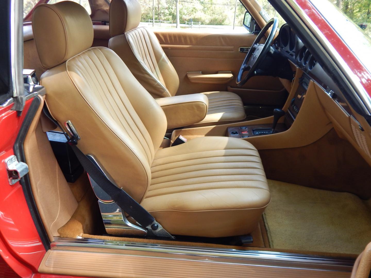 1989 Red /Tan Mercedes-Benz 560 SL convertible (WDBBA48DXKA) with an 5.6L V8 SOHC 16V engine, 4A transmission, located at 6528 Lower York Road, New Hope, PA, 18938, (215) 862-9555, 40.358707, -74.977882 - Here we have a beautiful, ONE OWNER, 1989 Mercedes 560SL. 1989 is the last year of the legendary R107 body style. Options include: 5.5L V8, RWD, automatic transmission, removable hard top, retractable soft top, ABS, power steering, power brakes, limited slip differential, AM/FM/Cassette radio, power- Photo#104