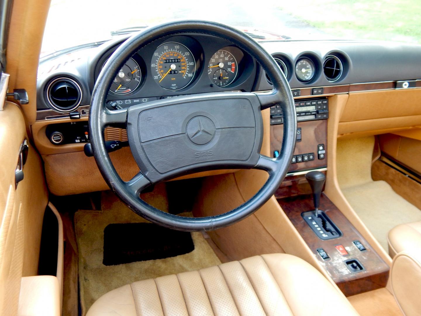 1989 Red /Tan Mercedes-Benz 560 SL convertible (WDBBA48DXKA) with an 5.6L V8 SOHC 16V engine, 4A transmission, located at 6528 Lower York Road, New Hope, PA, 18938, (215) 862-9555, 40.358707, -74.977882 - Here we have a beautiful, ONE OWNER, 1989 Mercedes 560SL. 1989 is the last year of the legendary R107 body style. Options include: 5.5L V8, RWD, automatic transmission, removable hard top, retractable soft top, ABS, power steering, power brakes, limited slip differential, AM/FM/Cassette radio, power- Photo#114