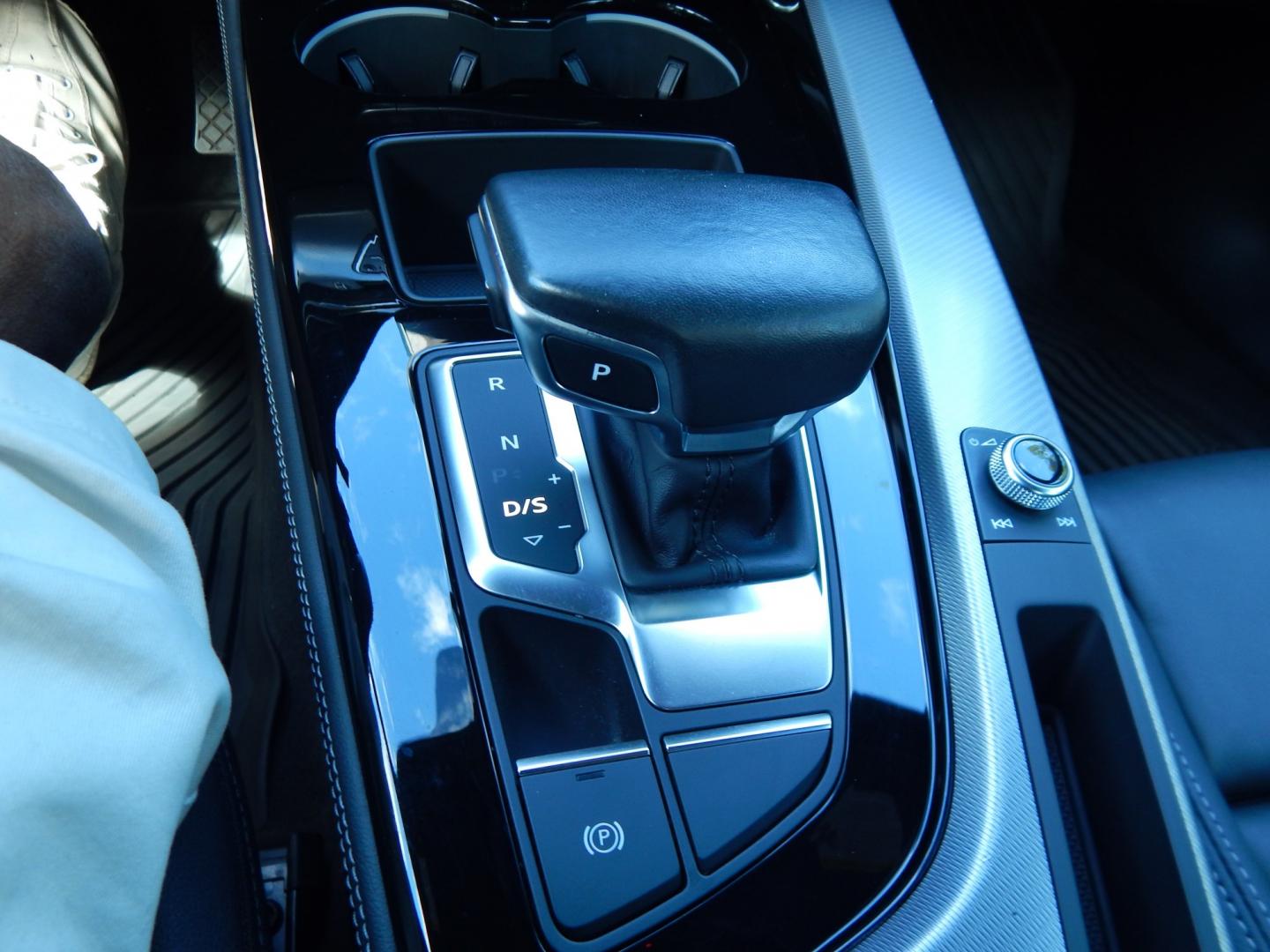 2023 Black /Black Audi A5 Premium Plus S line 45 TFSII quattro (WAUFACF52PA) with an 2.0L L4 DOHC 16V TURBO engine, 7A transmission, located at 6528 Lower York Road, New Hope, PA, 18938, (215) 862-9555, 40.358707, -74.977882 - Here we have a beautiful, ONE OWNER, Audi A5 Sportback with a 2.0L turbo engine putting power to the ground via an AWD automatic transmission. Options include: black leather, power seats, heated front seats, dual + rear climate controls, power sunroof with power sunshade, AM/FM/SIR/BLUETOOTH radio,- Photo#21