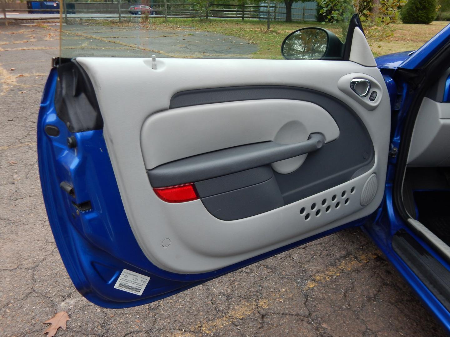 2006 Blue /Gray Chrysler PT Cruiser Touring Convertible (3C3JY55E16T) with an 2.4L L4 DOHC 16V TURBO engine, Automatic transmission, located at 6528 Lower York Road, New Hope, PA, 18938, (215) 862-9555, 40.358707, -74.977882 - Here we have a PT Cruiser Touring Convertible with a 2.4L 4 cylinder TURBO engine putting power to the front wheels via an automatic transmission. Options include: gray cloth, manual moving seats, heat, AC, AM/FM/CD/AUX radio, cruise control, tilt steering wheel, power windows/locks/mirrors, soft to- Photo#9