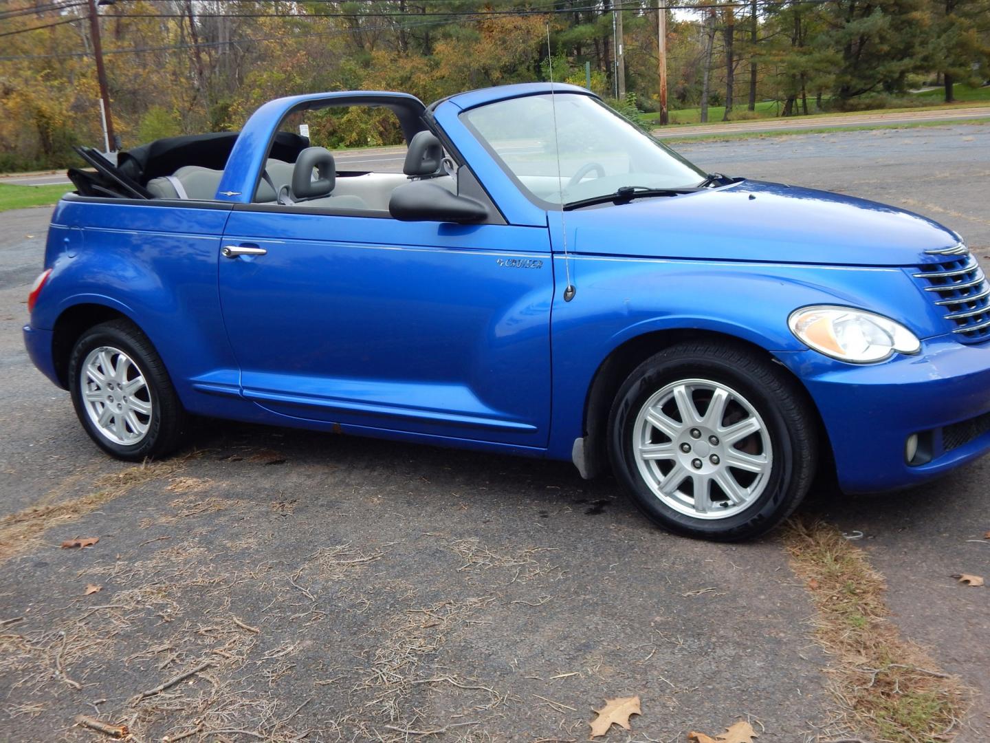 2006 Blue /Gray Chrysler PT Cruiser Touring Convertible (3C3JY55E16T) with an 2.4L L4 DOHC 16V TURBO engine, Automatic transmission, located at 6528 Lower York Road, New Hope, PA, 18938, (215) 862-9555, 40.358707, -74.977882 - Here we have a PT Cruiser Touring Convertible with a 2.4L 4 cylinder TURBO engine putting power to the front wheels via an automatic transmission. Options include: gray cloth, manual moving seats, heat, AC, AM/FM/CD/AUX radio, cruise control, tilt steering wheel, power windows/locks/mirrors, soft to- Photo#19